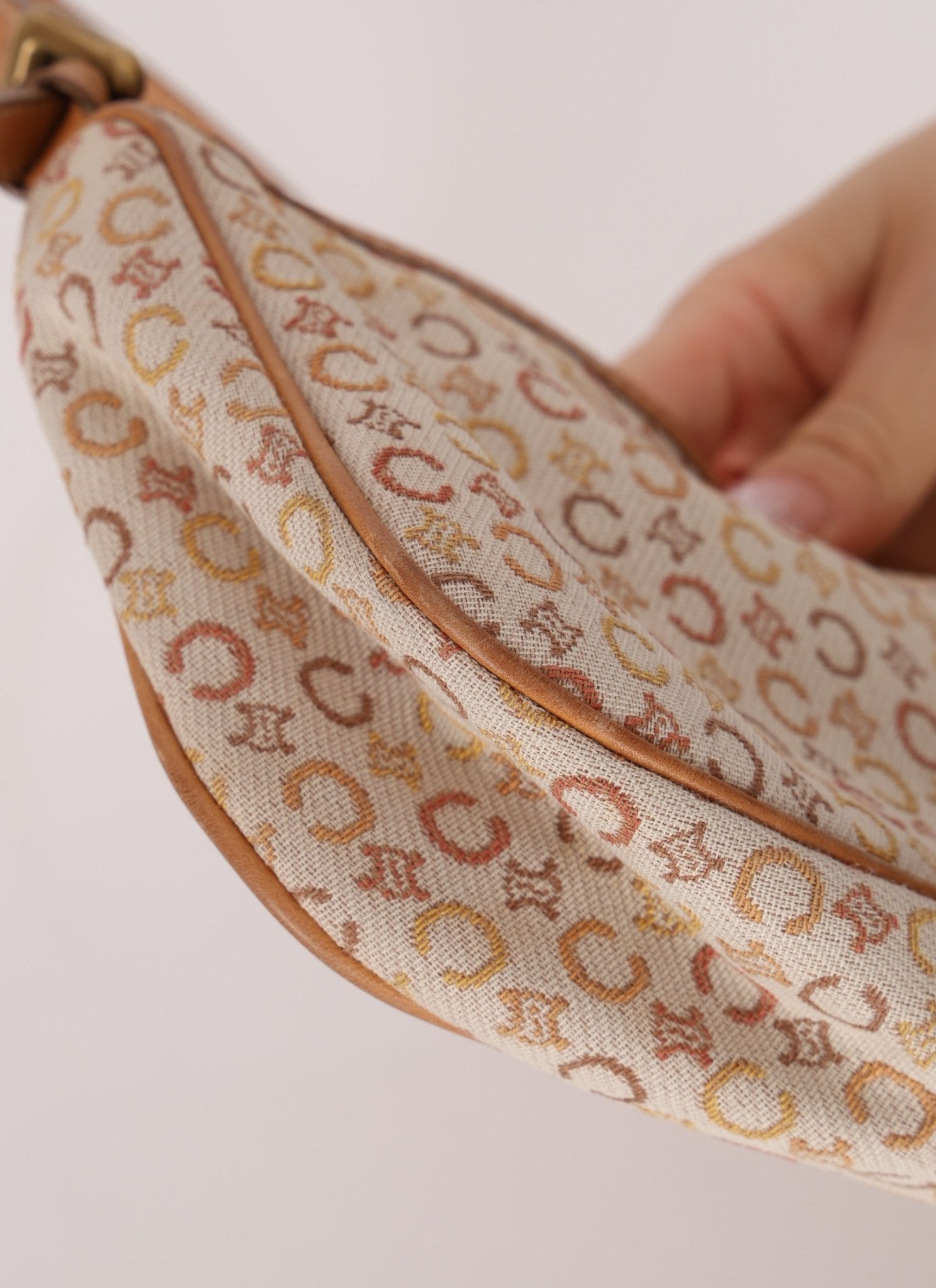 Celine Triomphe Zip Pochette - FashioNica