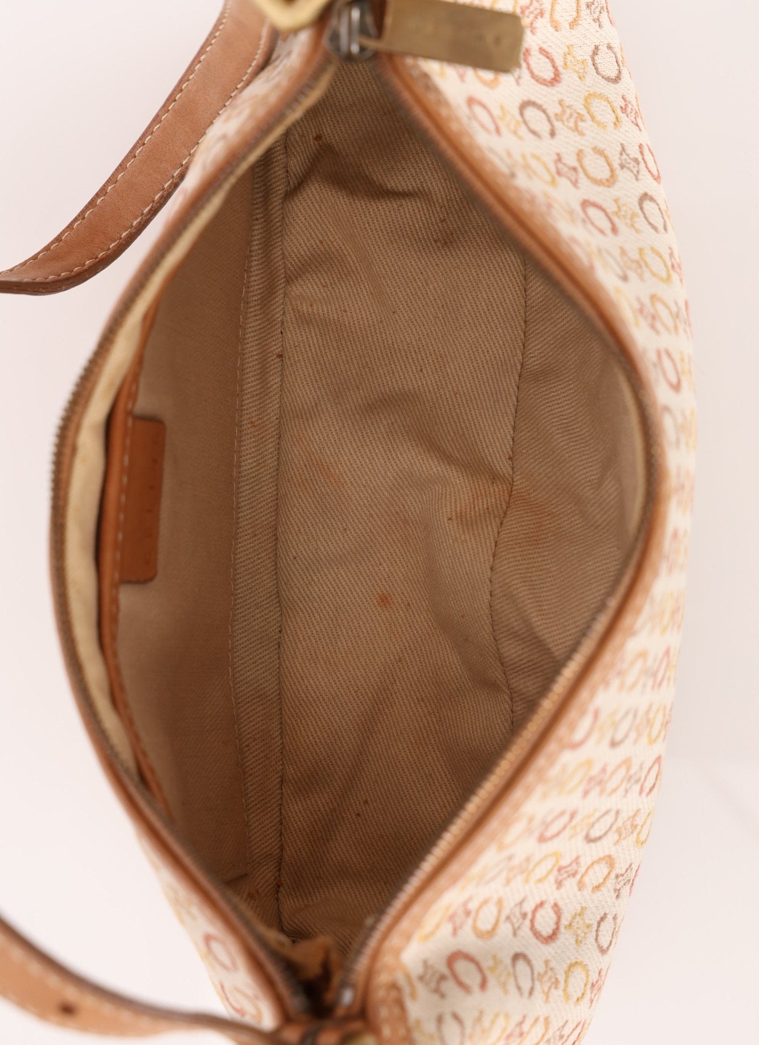 Celine Triomphe Zip Pochette - FashioNica