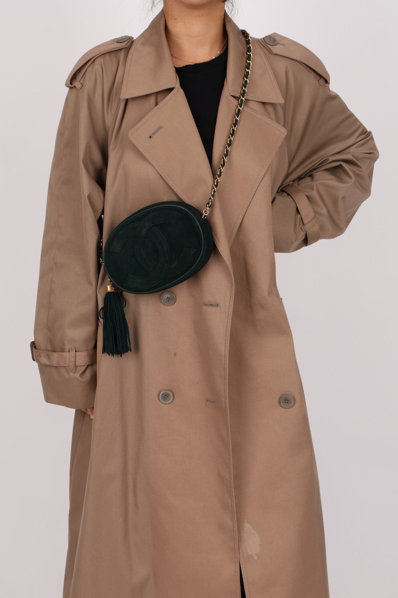 Chanel 1988 Green Suede Oval Tassel Camera Bag 24K GP - FashioNica