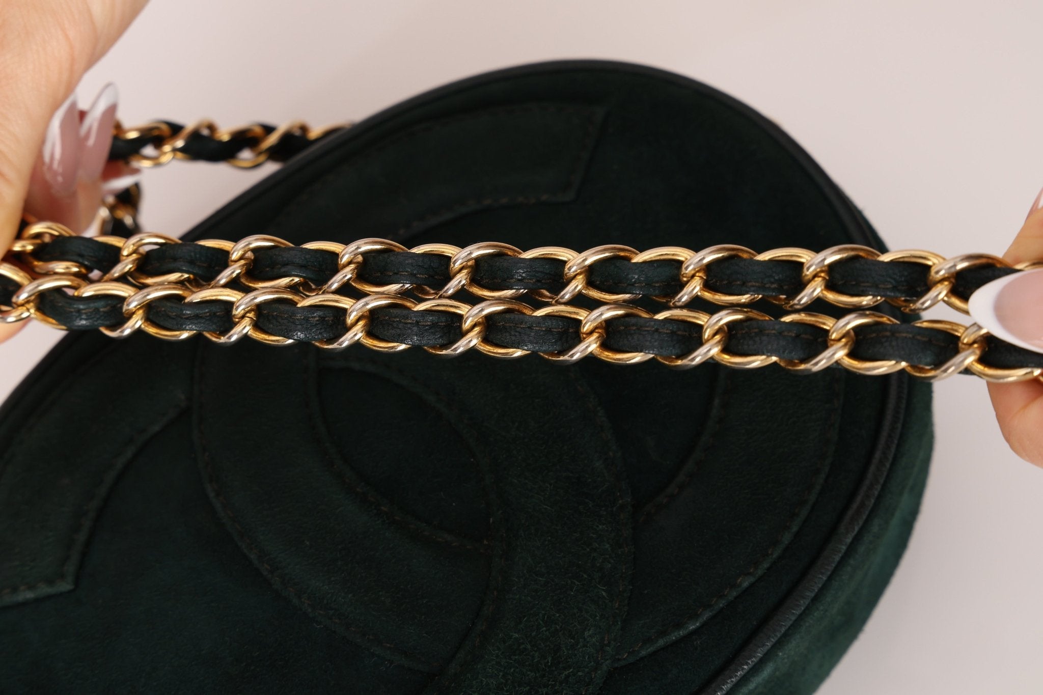 Chanel 1988 Green Suede Oval Tassel Camera Bag 24K GP - FashioNica