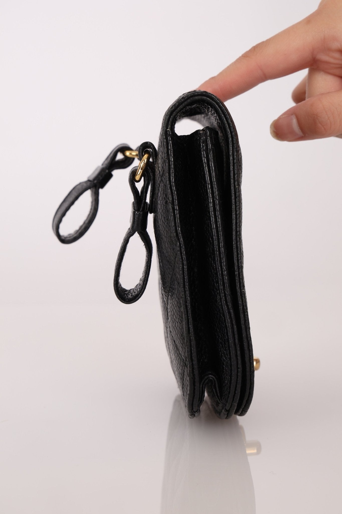 Chanel 1989 24K GP Caviar Turnlock Flap Waist Bag - FashioNica