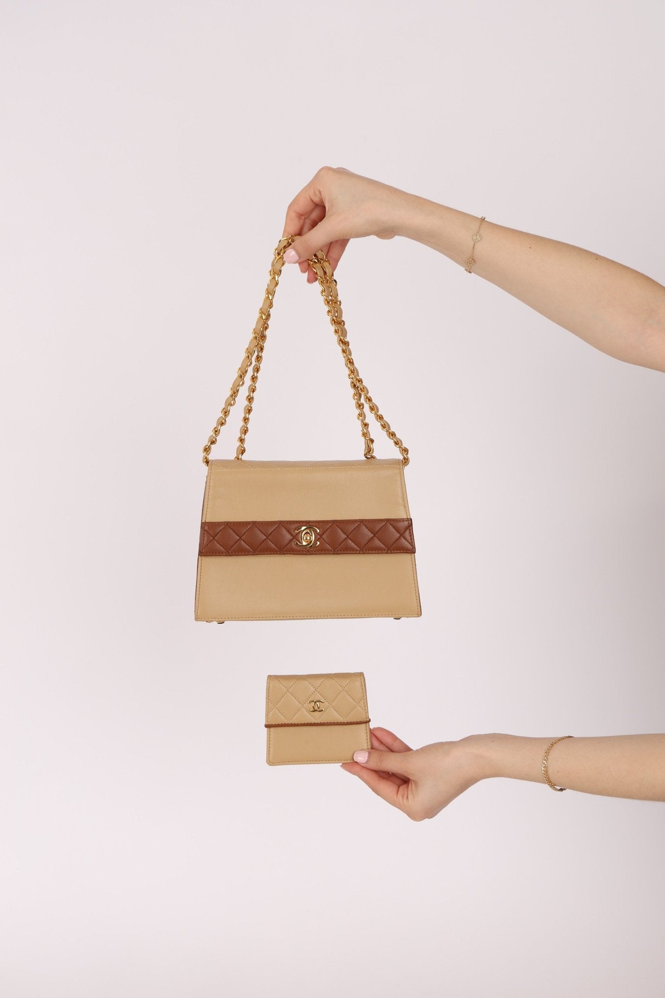 Chanel 1989 Lambskin Two - Tone Trapezoid Single Flap w/ Cardholder - FashioNica