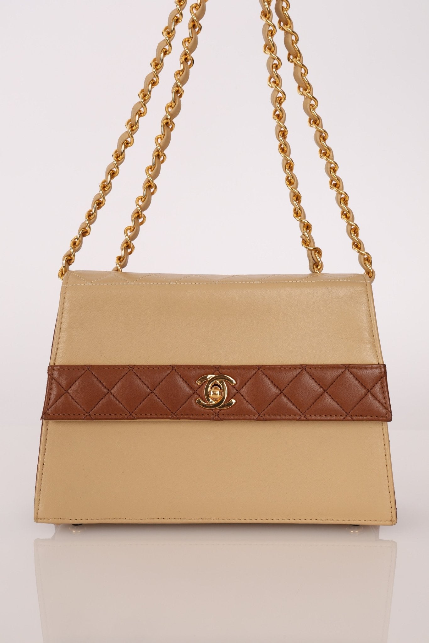 Chanel 1989 Lambskin Two - Tone Trapezoid Single Flap w/ Cardholder - FashioNica