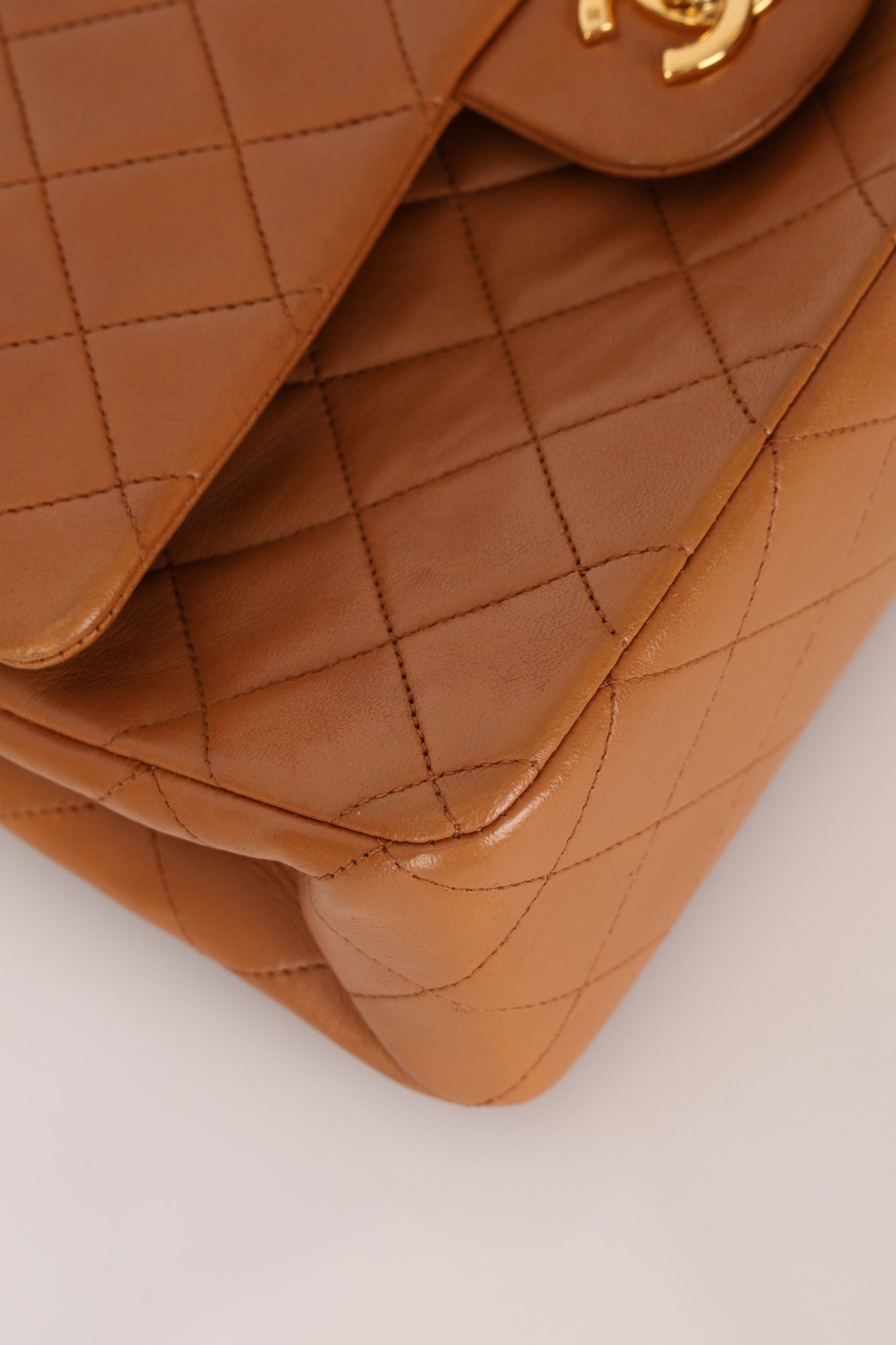 Chanel 1989 Light Carmel Lambskin Medium Classic Double Flap 24k GP - FashioNica