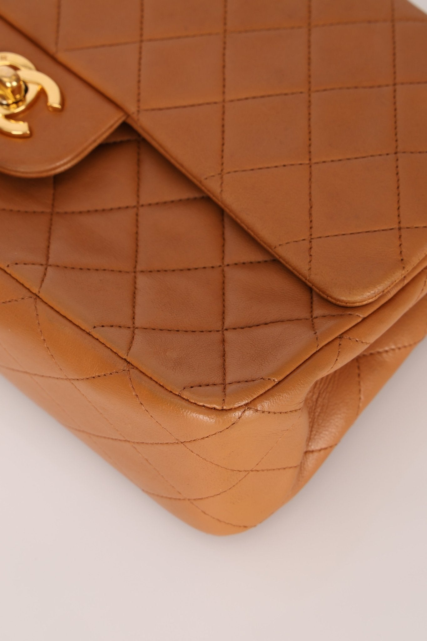 Chanel 1989 Light Carmel Lambskin Medium Classic Double Flap 24k GP - FashioNica