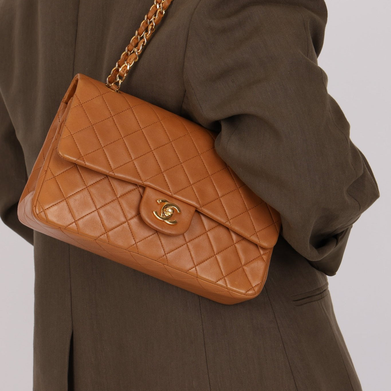 Chanel 1989 Light Carmel Lambskin Medium Classic Double Flap 24k GP - FashioNica