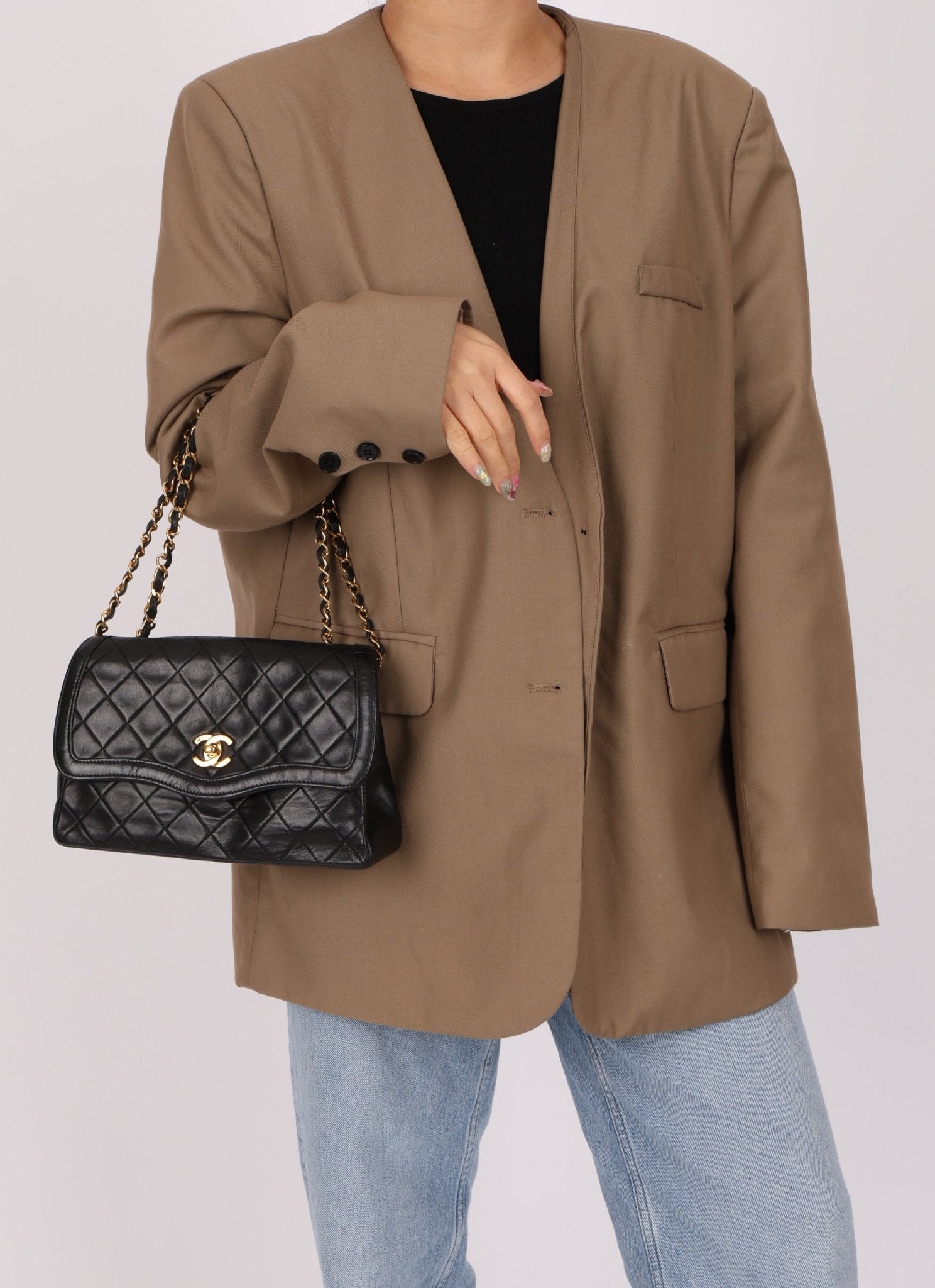 Chanel 1989 Vintage Lambskin Wave Single Flap with Chanel Wallet - FashioNica