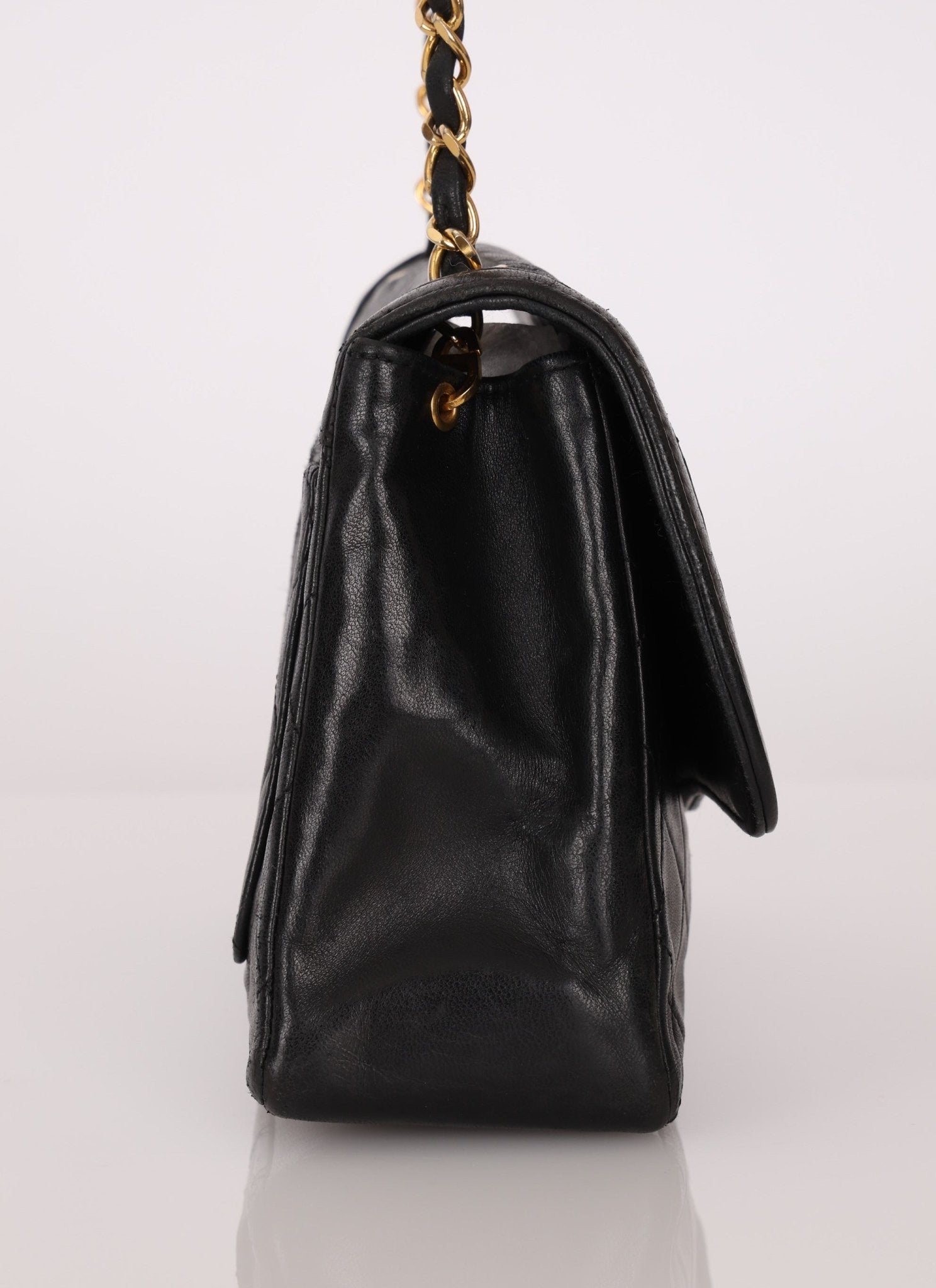 Chanel 1989 Vintage Lambskin Wave Single Flap with Chanel Wallet - FashioNica