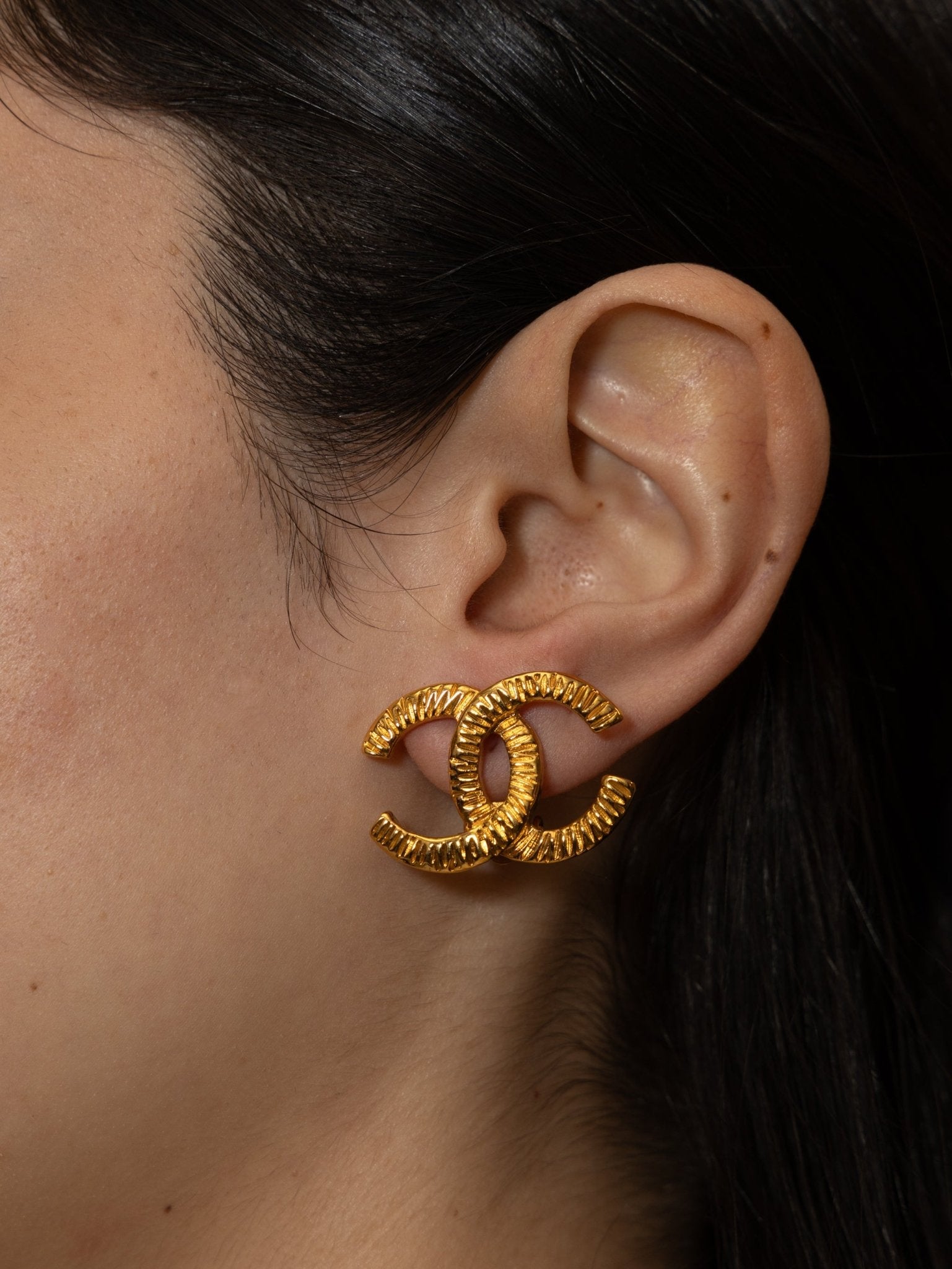 Chanel 1990 Ridged CC Clip - On Earrings 24K GP - FashioNica