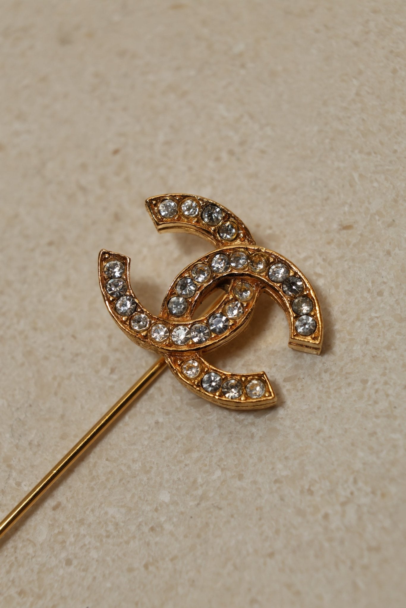 Chanel 1990s CC Crystal Brooch 24K GP - FashioNica
