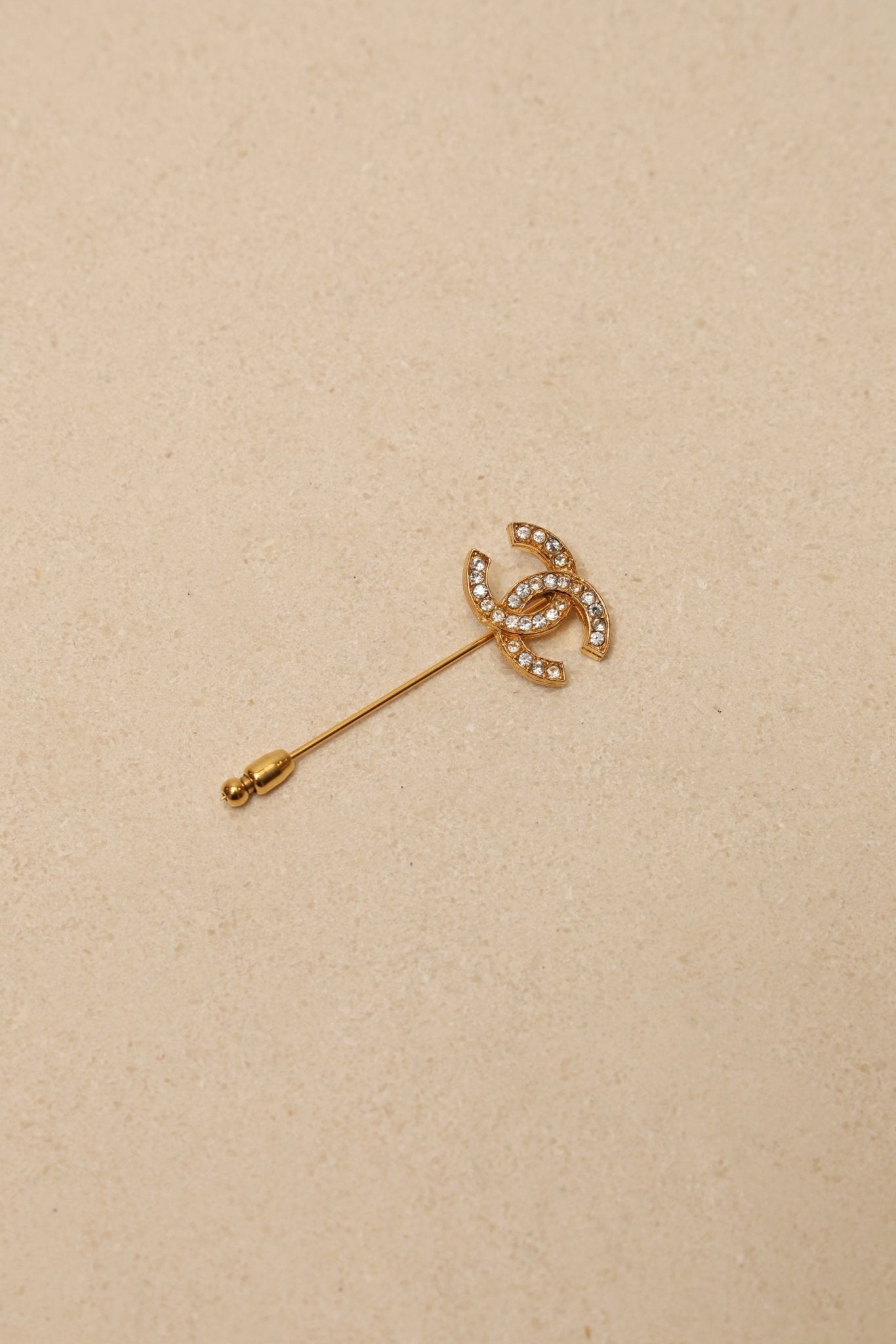 Chanel 1990s CC Crystal Brooch 24K GP - FashioNica