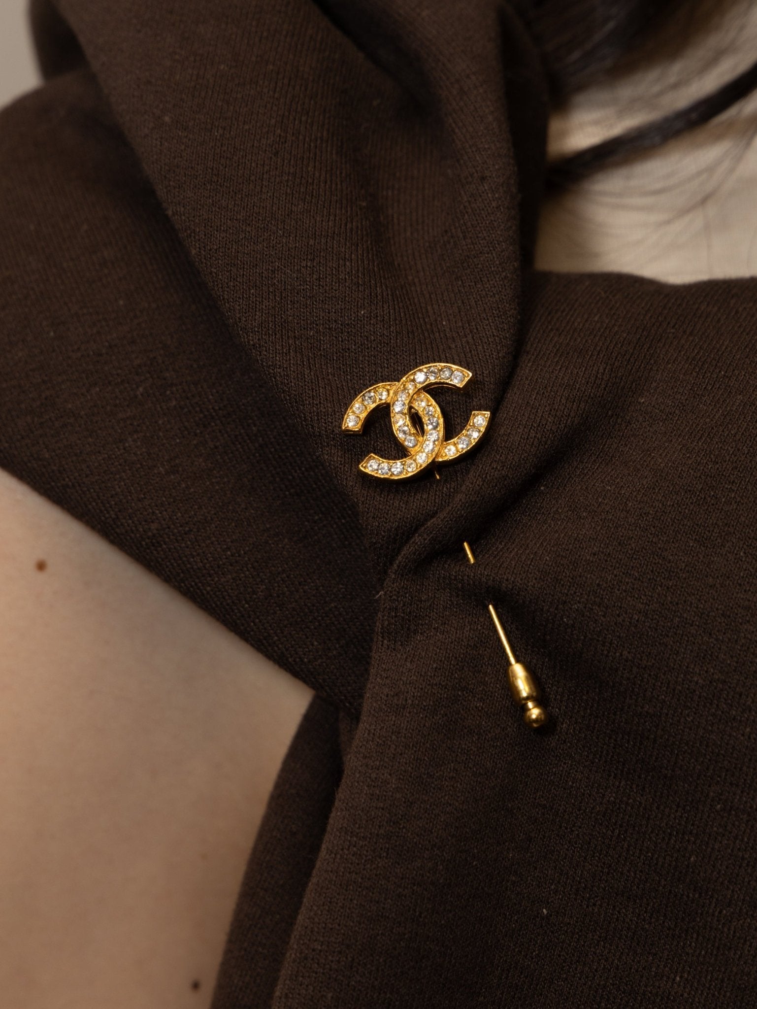 Chanel 1990s CC Crystal Brooch 24K GP - FashioNica