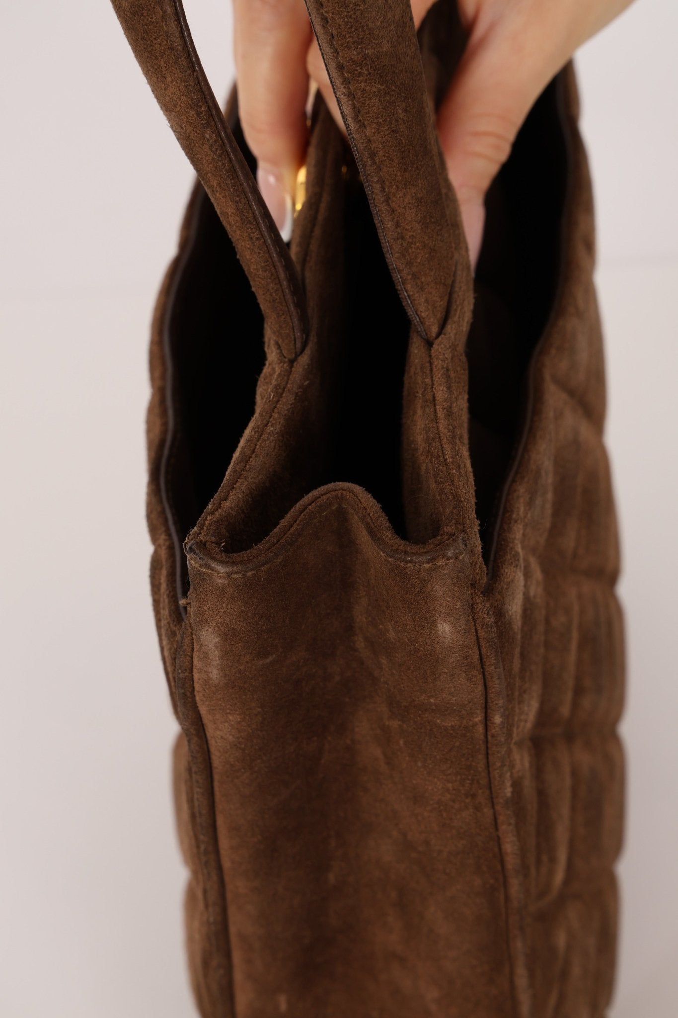 Chanel 1990s Suede Vertical Turnlock Tote 24K GP - FashioNica