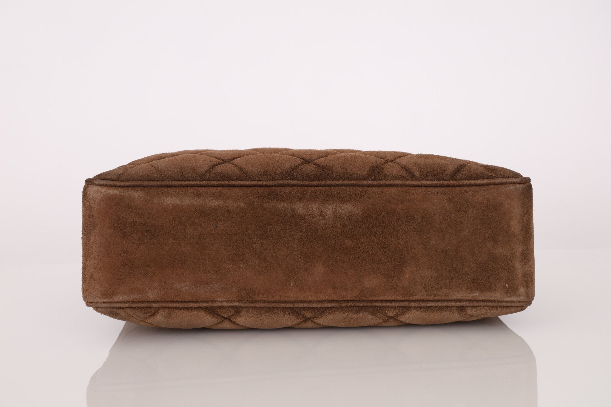 Chanel 1990s Suede Vertical Turnlock Tote 24K GP - FashioNica