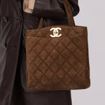 Chanel 1990s Suede Vertical Turnlock Tote 24K GP - FashioNica