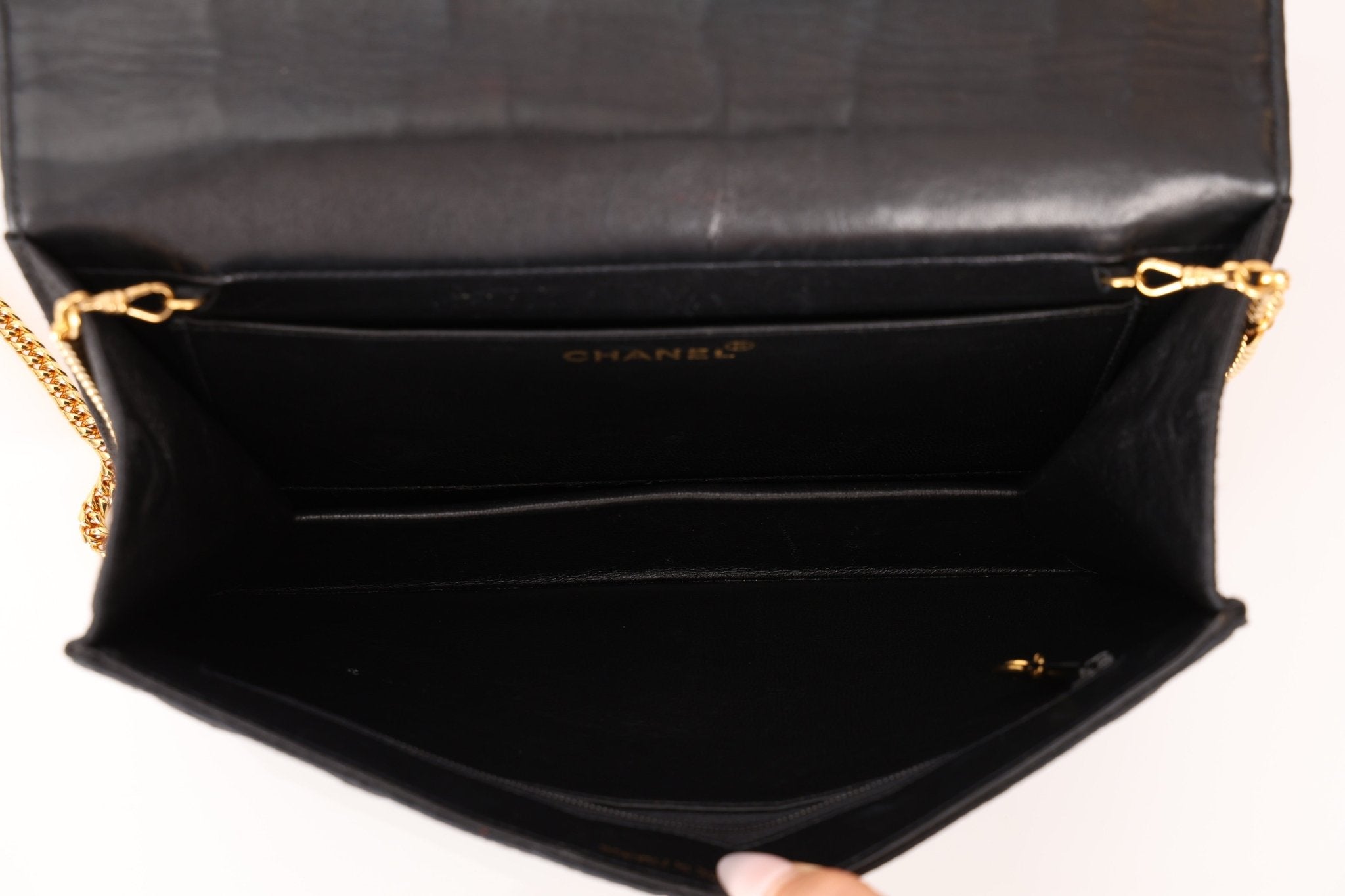 Chanel 1991 Grosgrain Chain Turnlock Single Flap 24k GP - FashioNica