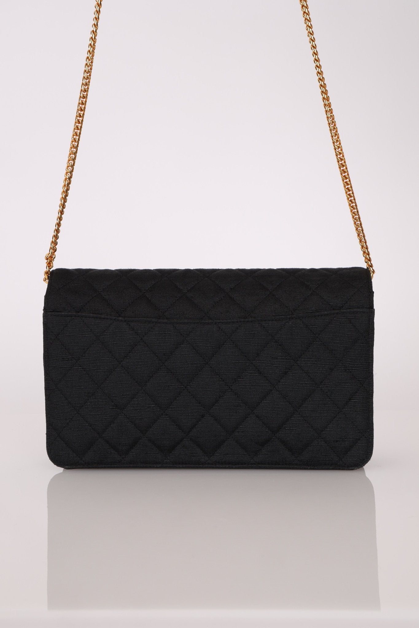 Chanel 1991 Grosgrain Chain Turnlock Single Flap 24k GP - FashioNica