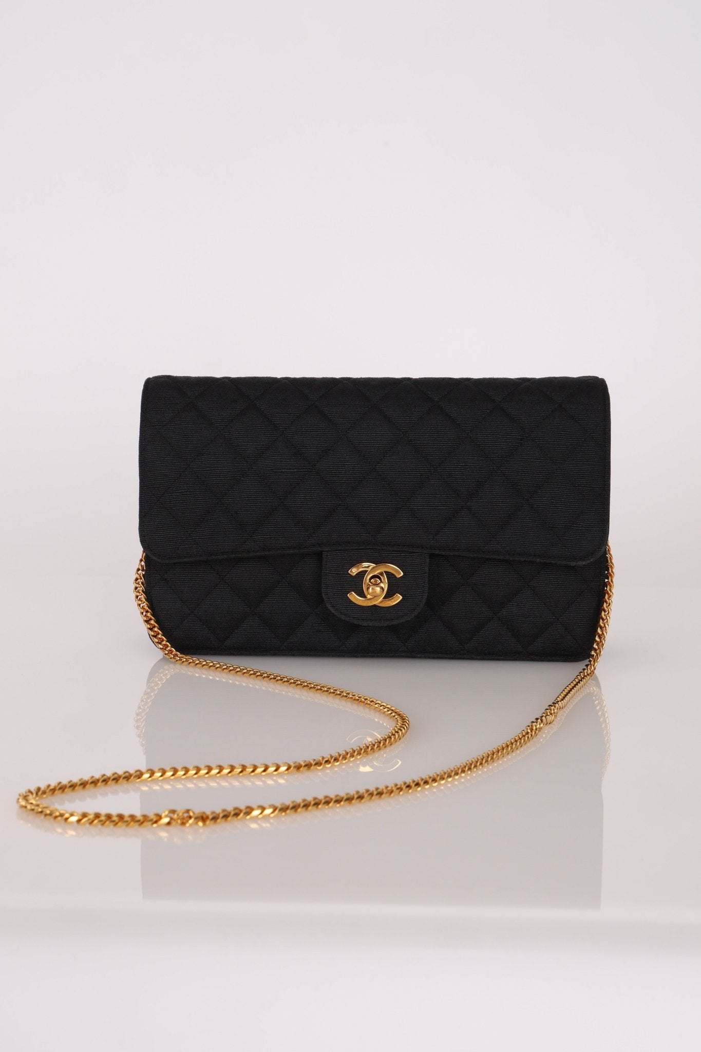 Chanel 1991 Grosgrain Chain Turnlock Single Flap 24k GP - FashioNica