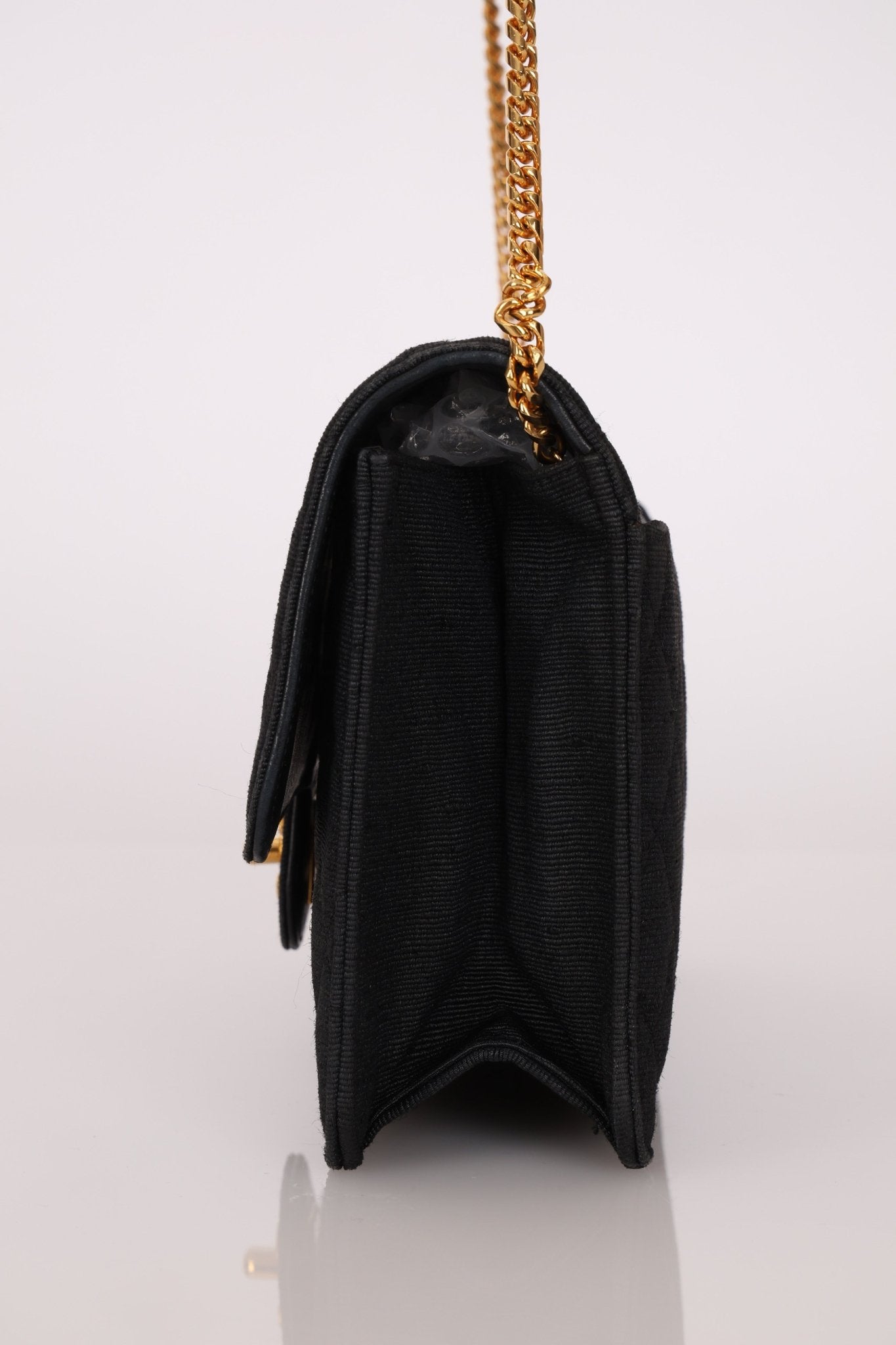 Chanel 1991 Grosgrain Chain Turnlock Single Flap 24k GP - FashioNica