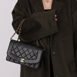 Chanel 1991 Lambskin Medium Diana - FashioNica