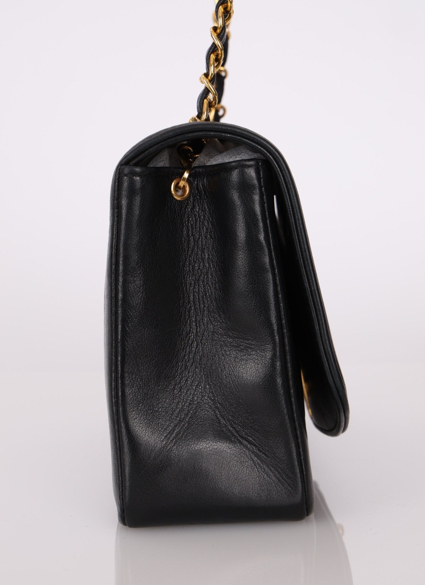 Chanel 1991 Lambskin Medium Diana - FashioNica