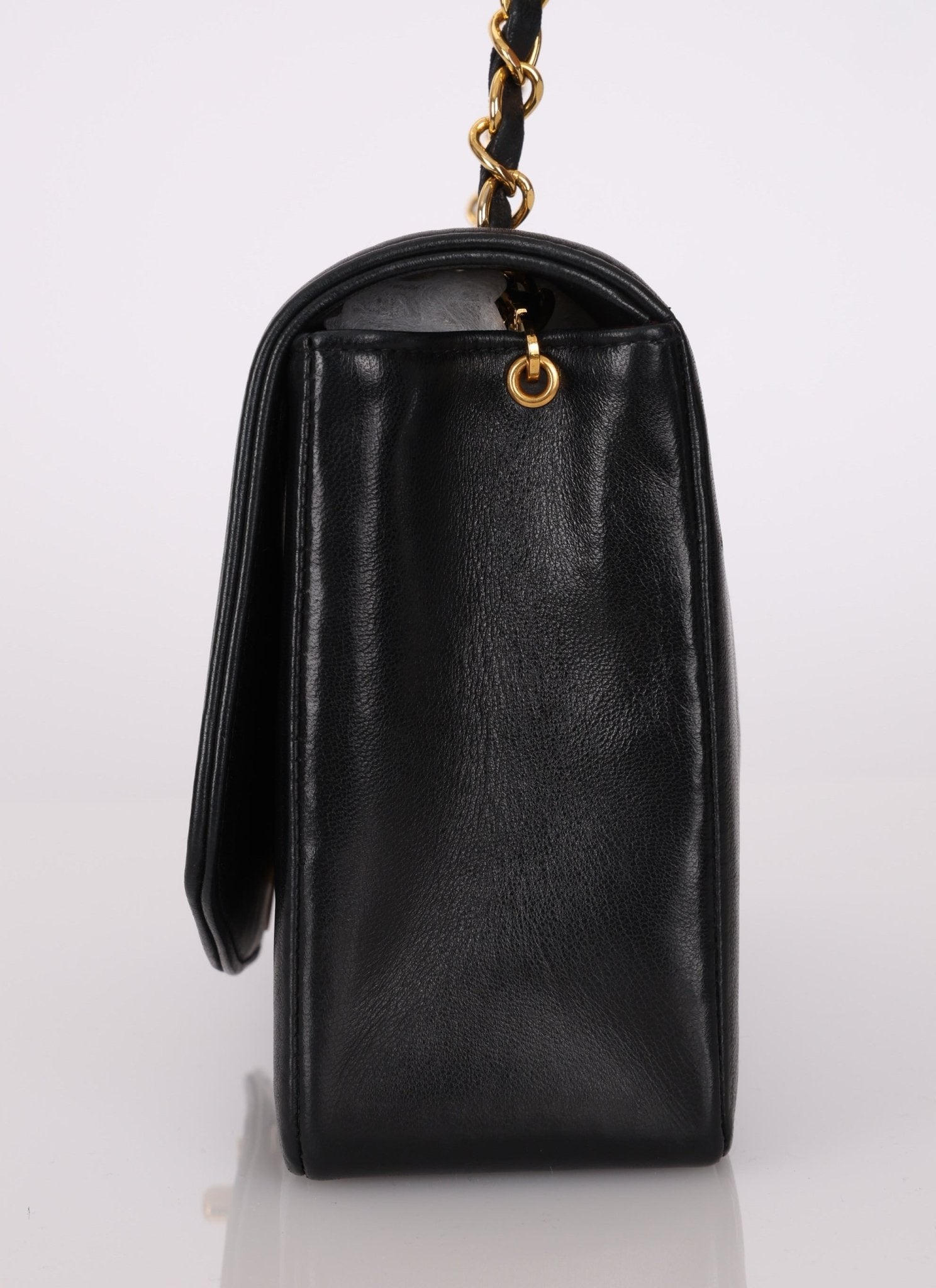 Chanel 1991 Lambskin Medium Diana - FashioNica