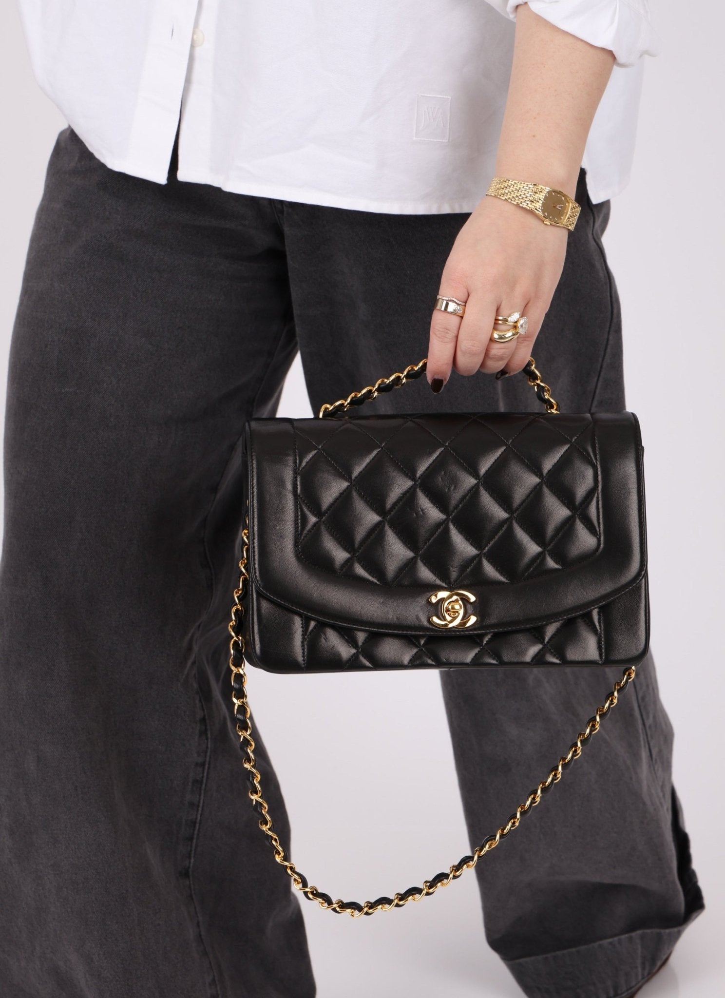 Chanel 1991 Lambskin Medium Diana - FashioNica