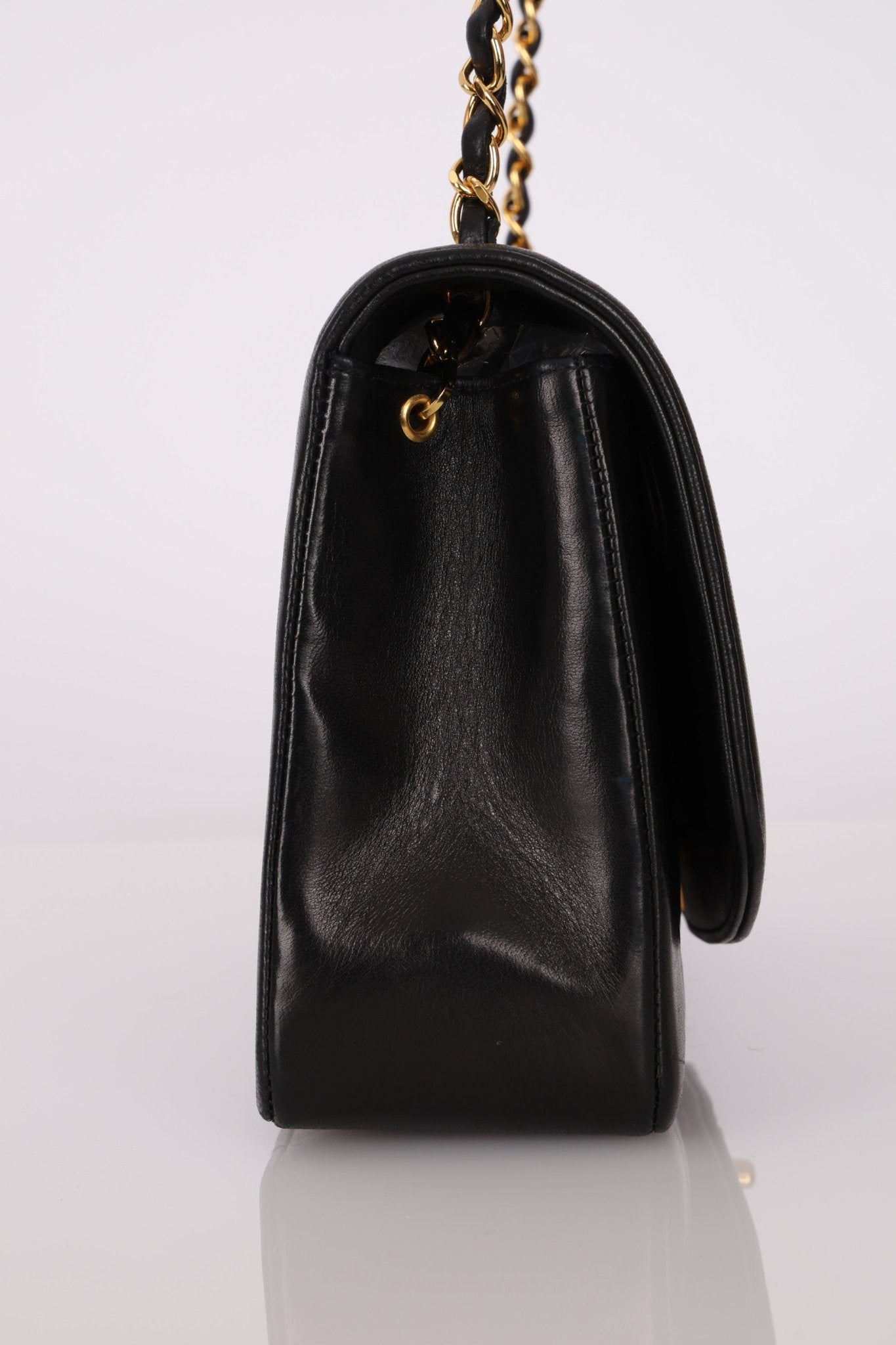 Chanel 1991 Lambskin Medium Diana - FashioNica