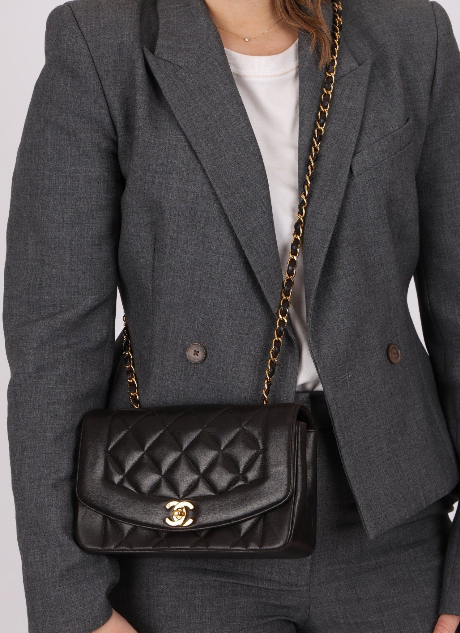 Chanel 1991 Lambskin Small Diana - FashioNica