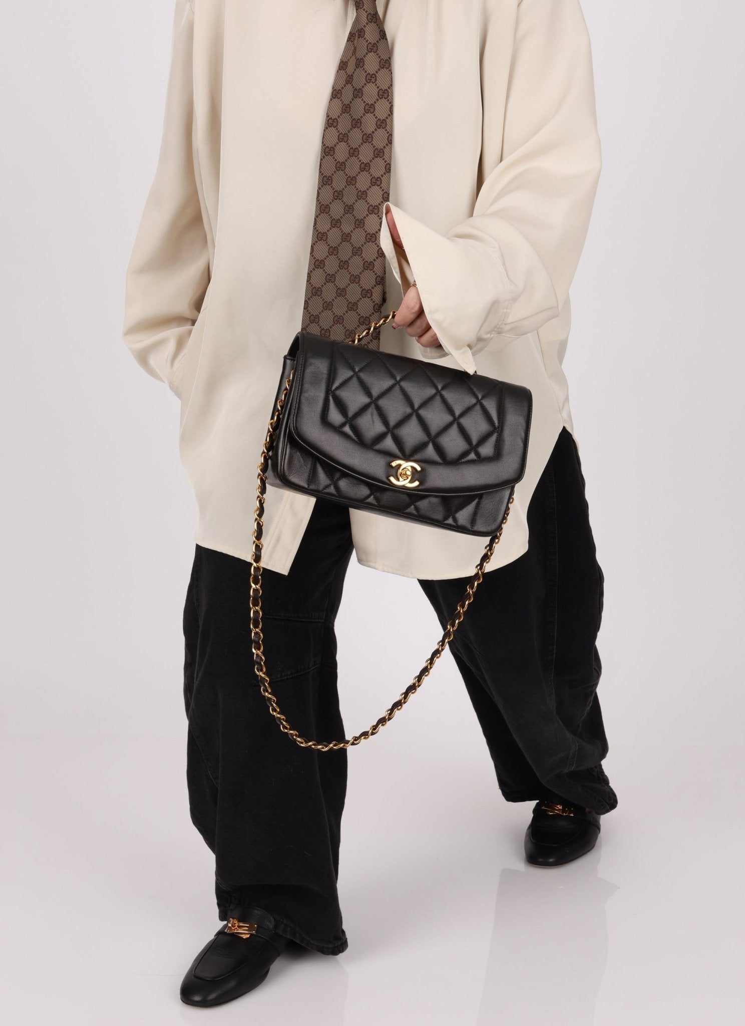 Chanel 1991 Lambskin Small Diana - FashioNica