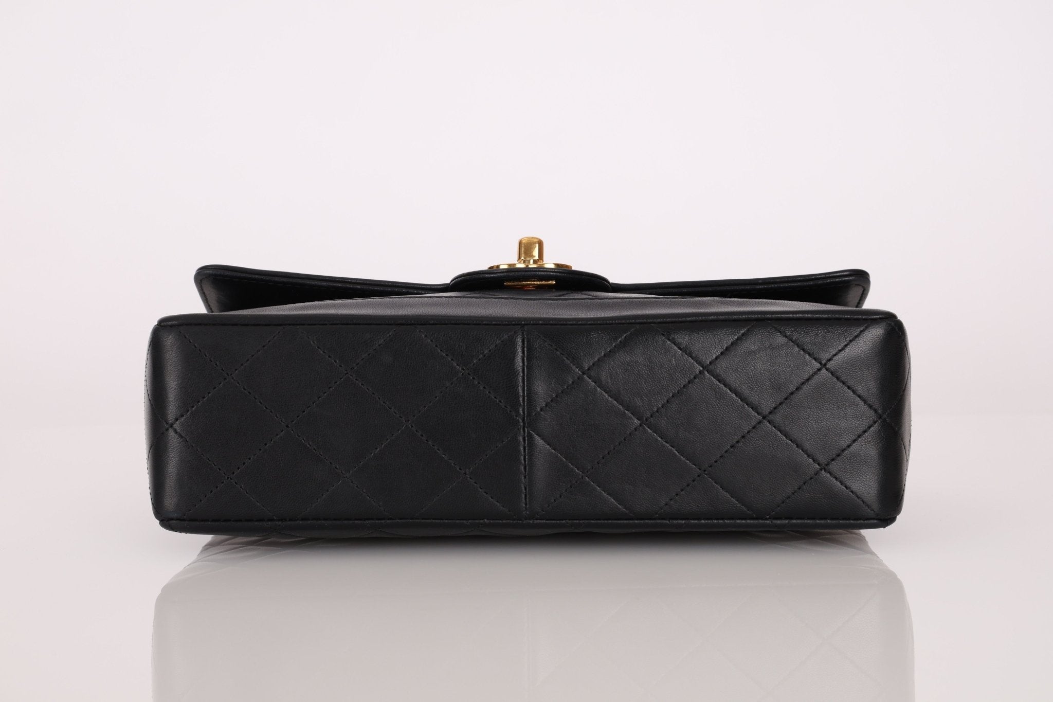 Chanel 1991 Lambskin Turnlock Single Flap 24k GP - FashioNica