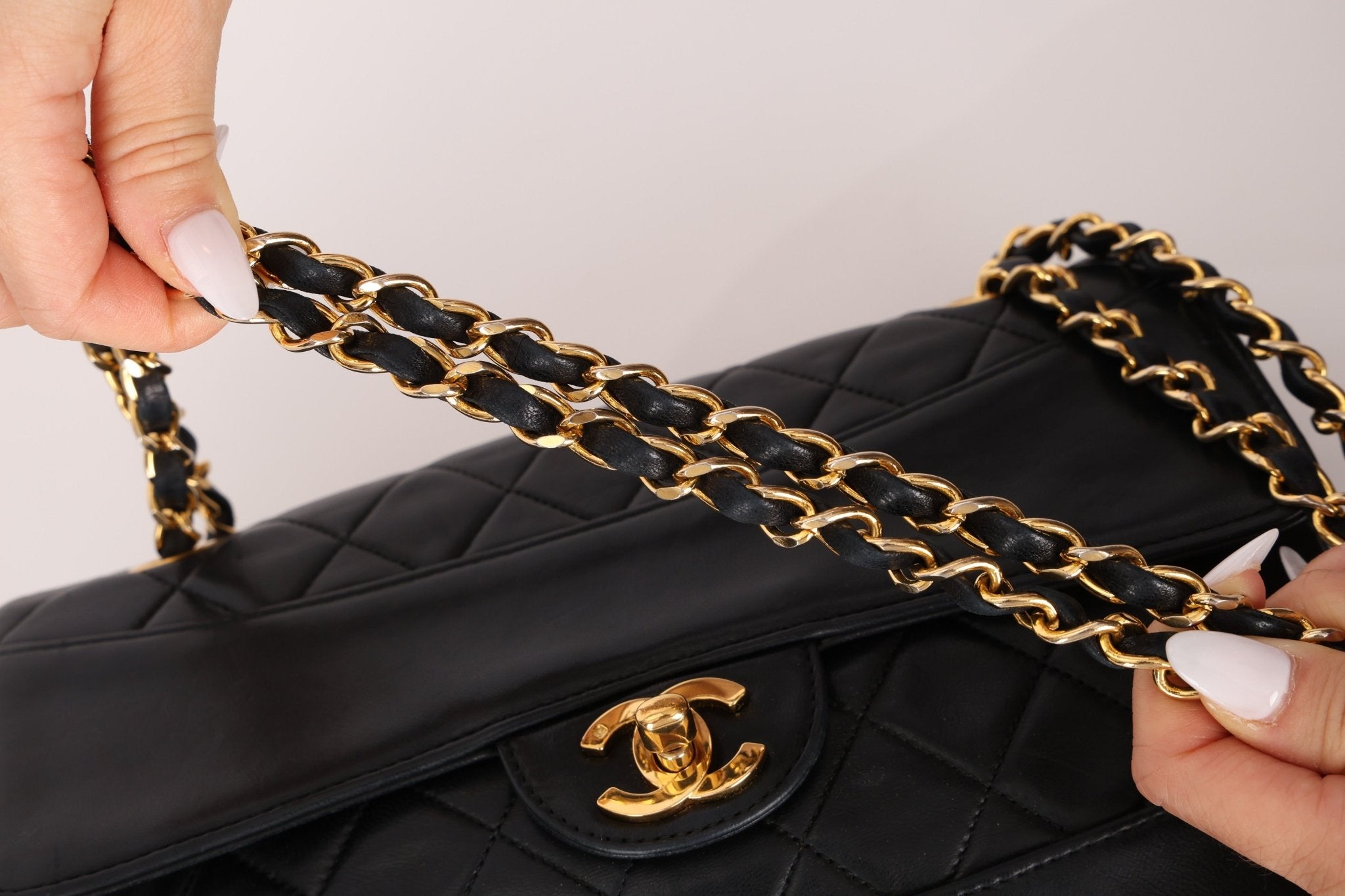Chanel 1991 Lambskin Turnlock Single Flap 24k GP - FashioNica