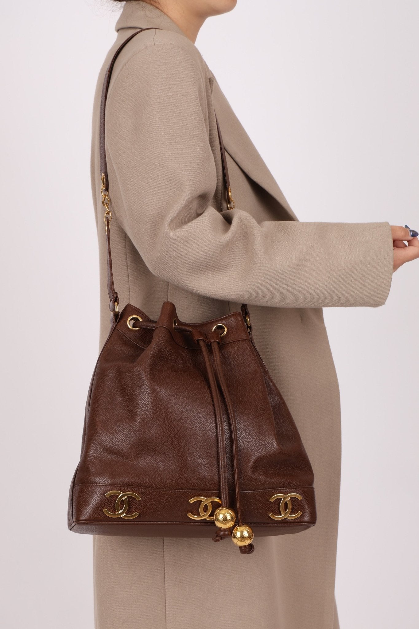 Chanel 1991 Vintage Chocolate Caviar Triple CC Bucket Bag w/ Pouch - FashioNica