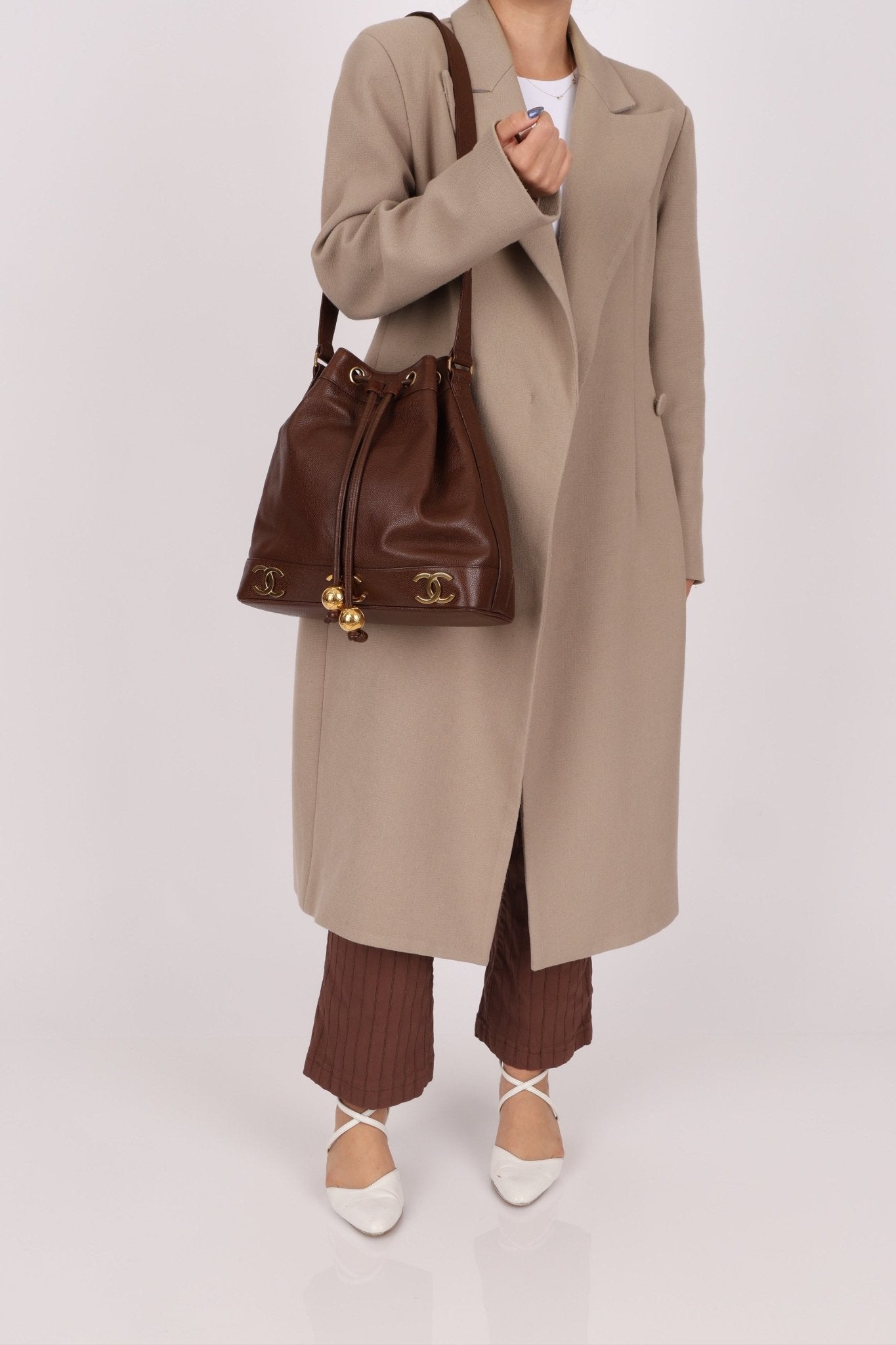 Chanel 1991 Vintage Chocolate Caviar Triple CC Bucket Bag w/ Pouch - FashioNica