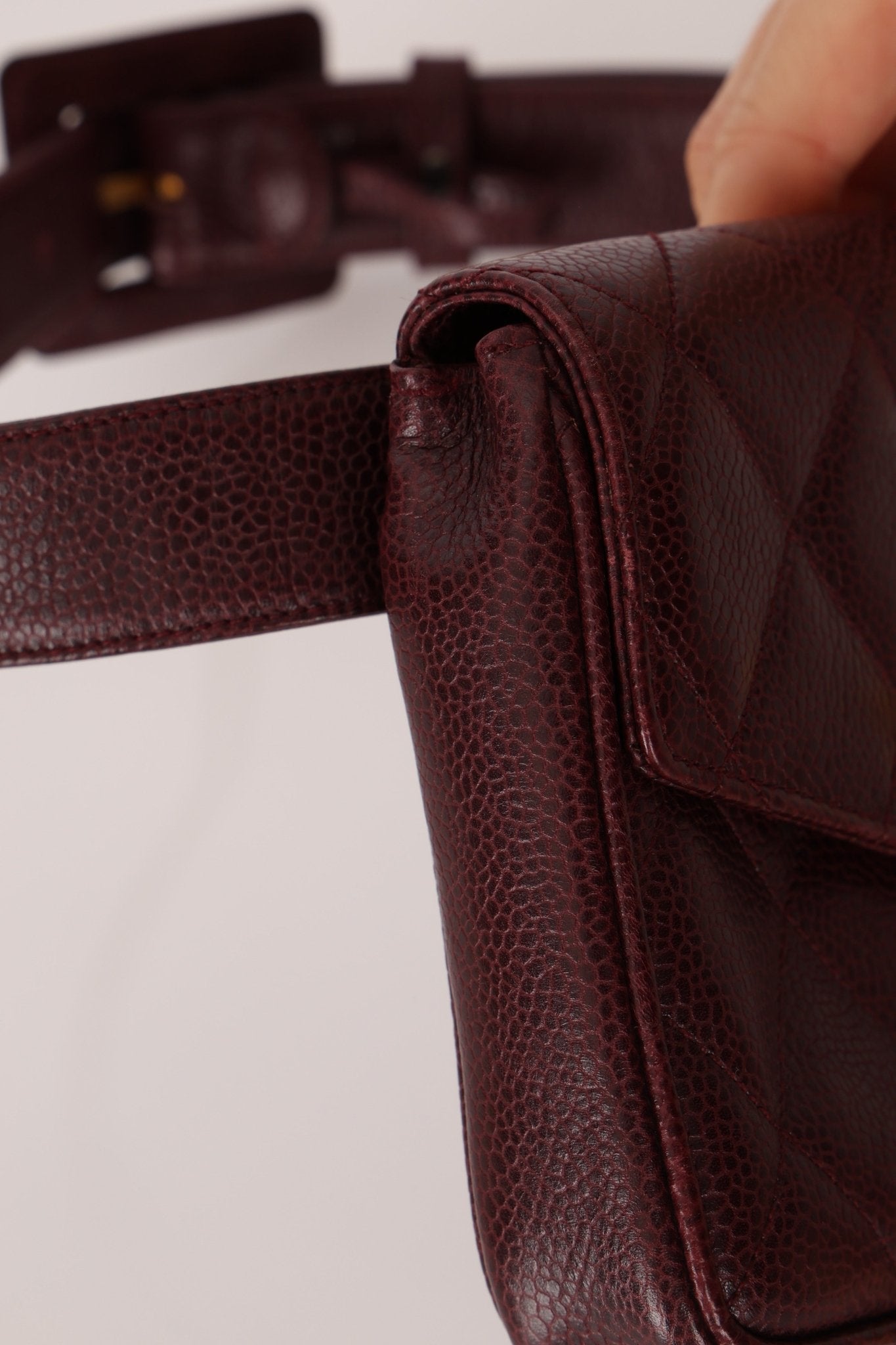Chanel 1993 Bordeaux Caviar Envelope Turnlock Waist Bag 24K GP - FashioNica