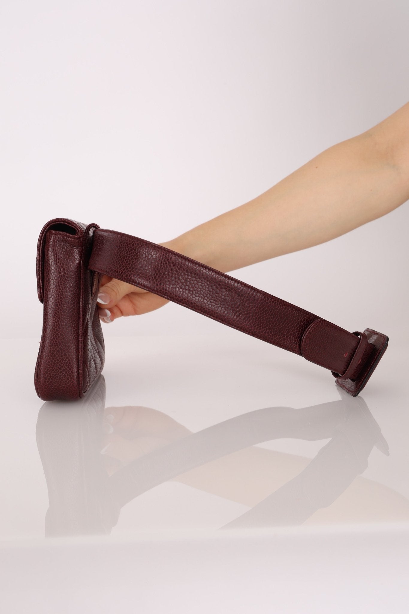 Chanel 1993 Bordeaux Caviar Envelope Turnlock Waist Bag 24K GP - FashioNica