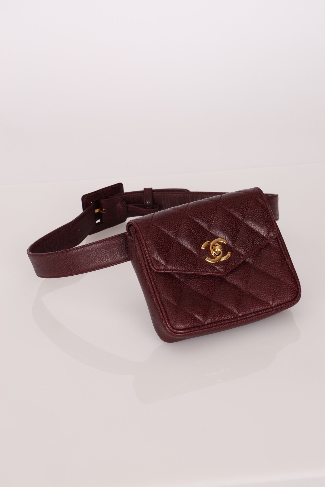 Chanel 1993 Bordeaux Caviar Envelope Turnlock Waist Bag 24K GP - FashioNica