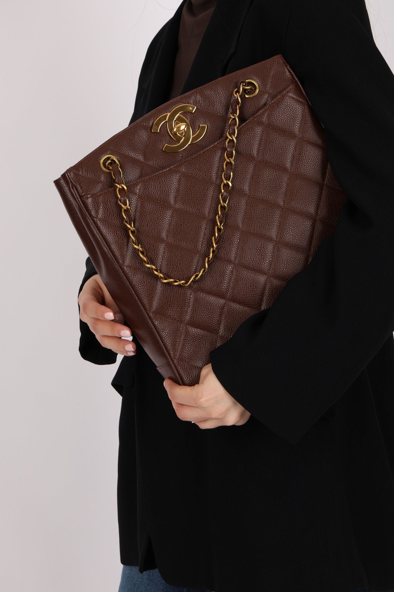 Chanel 1993 Caviar Chocolate Brown XL Turnlock Logo Tote Bag 24K GP - FashioNica