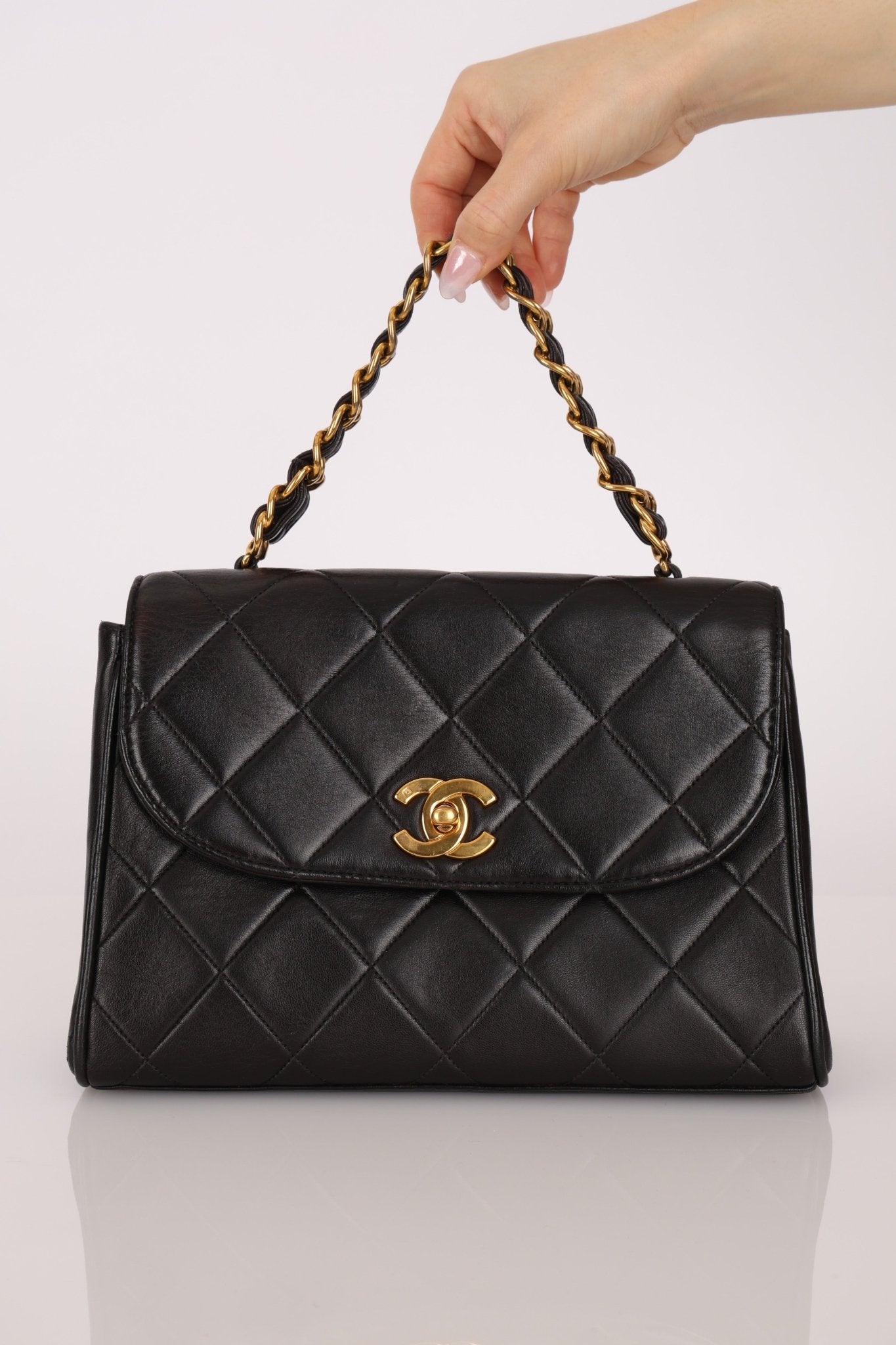 Chanel 1993 Lambskin Kelly Turnlock Top Handle 24 KGP - FashioNica