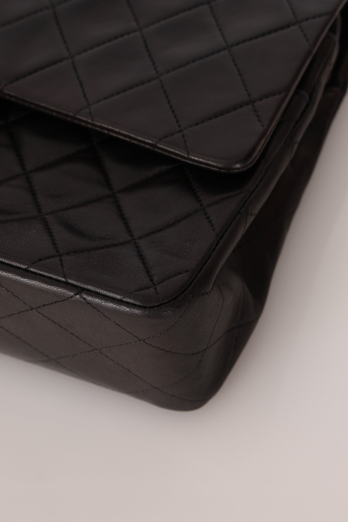 Chanel 1993 Lambskin Medium Classic Double Flap 24K GP - FashioNica