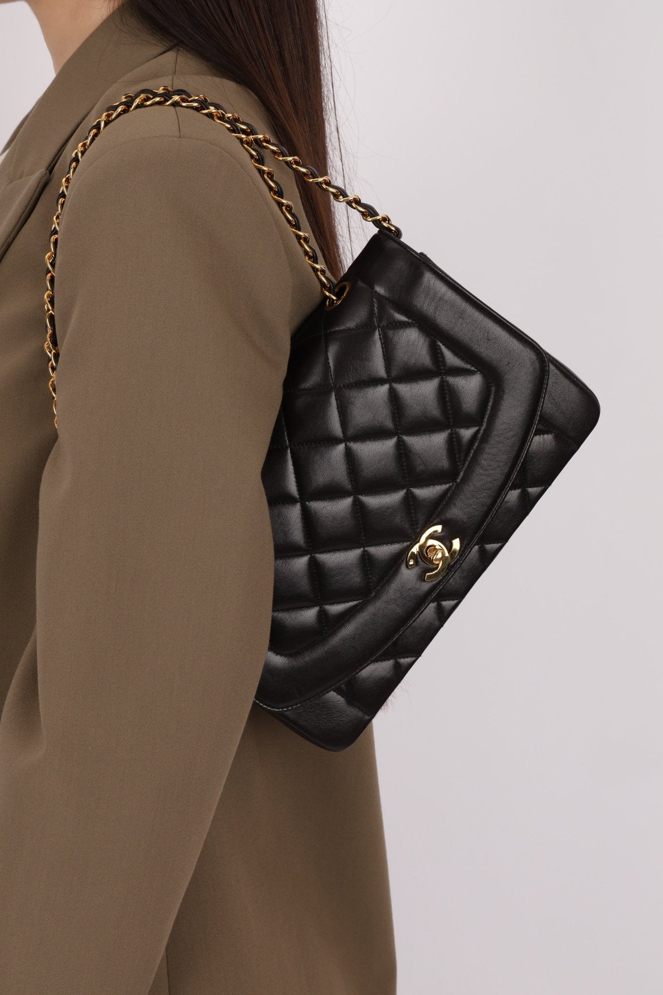 Chanel 1993 Lambskin Medium Diana Flap 24K GP - FashioNica