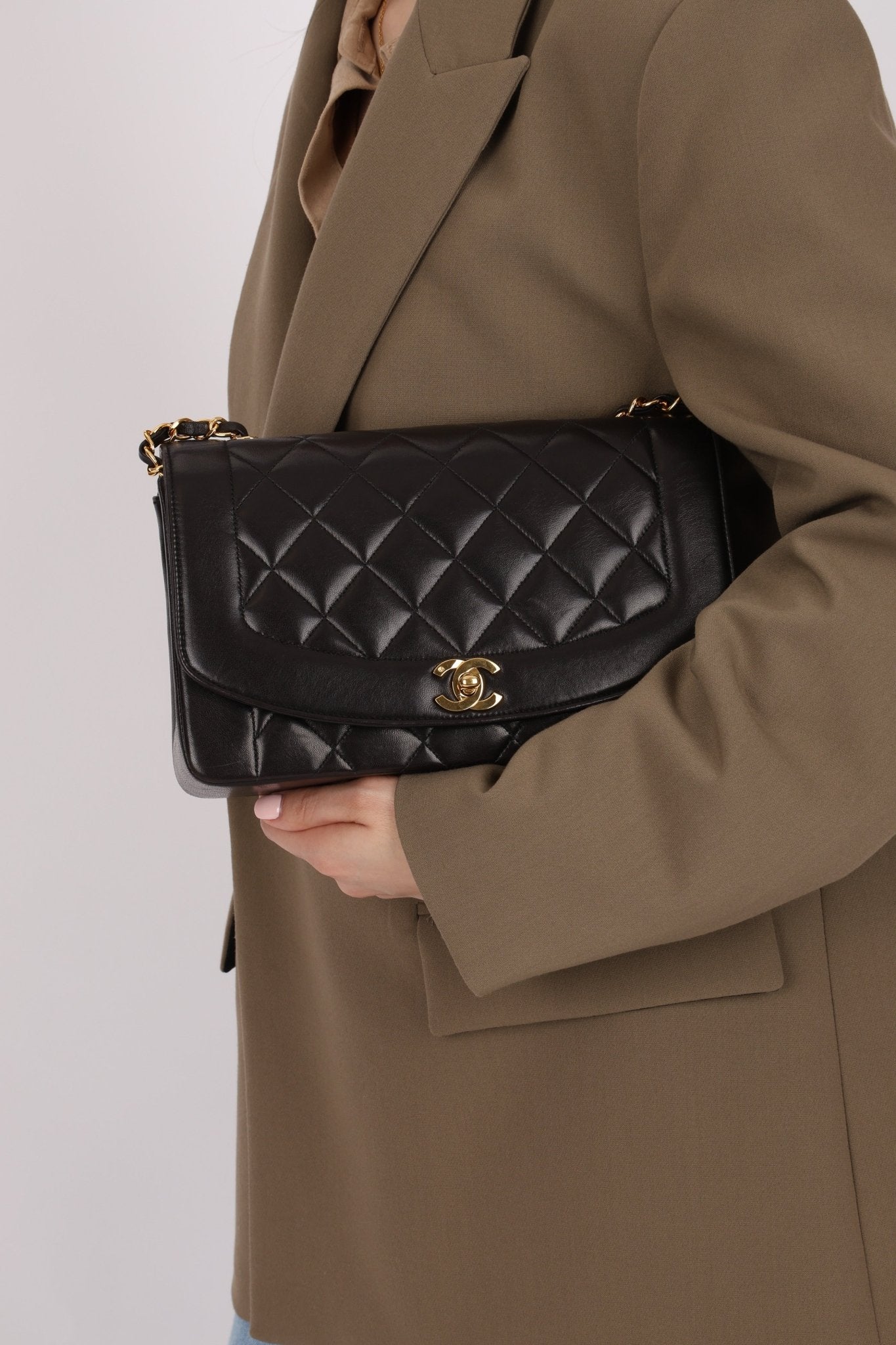 Chanel 1993 Lambskin Medium Diana Flap 24K GP - FashioNica