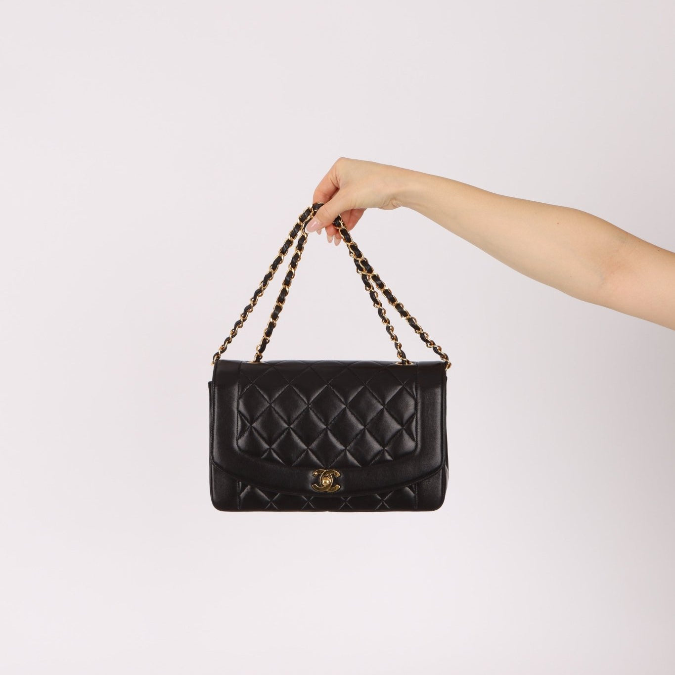 Chanel 1993 Lambskin Medium Diana Flap 24K GP - FashioNica