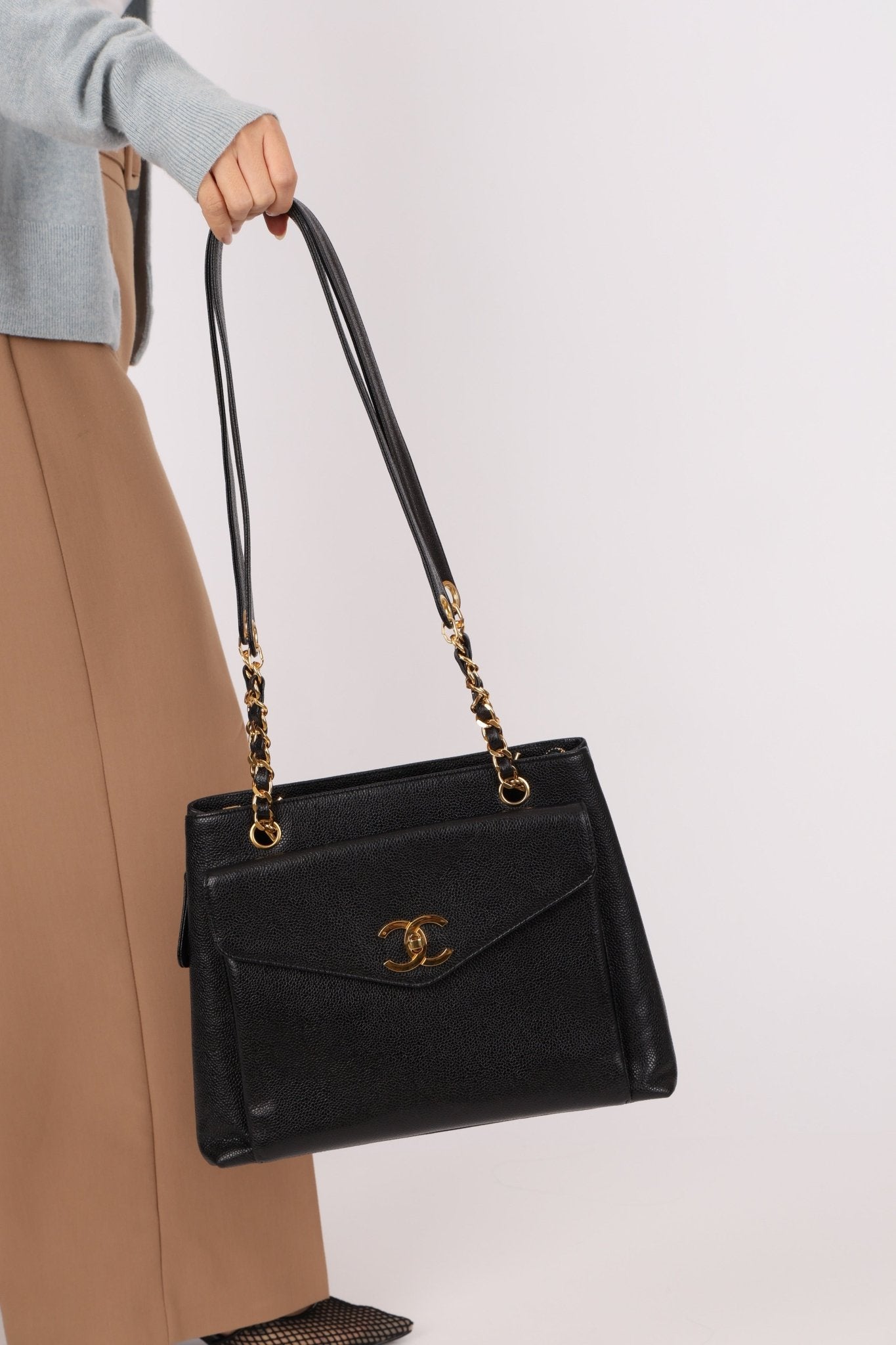 Chanel 1994 Caviar Turnlock Pocket Tote 24K GP - FashioNica