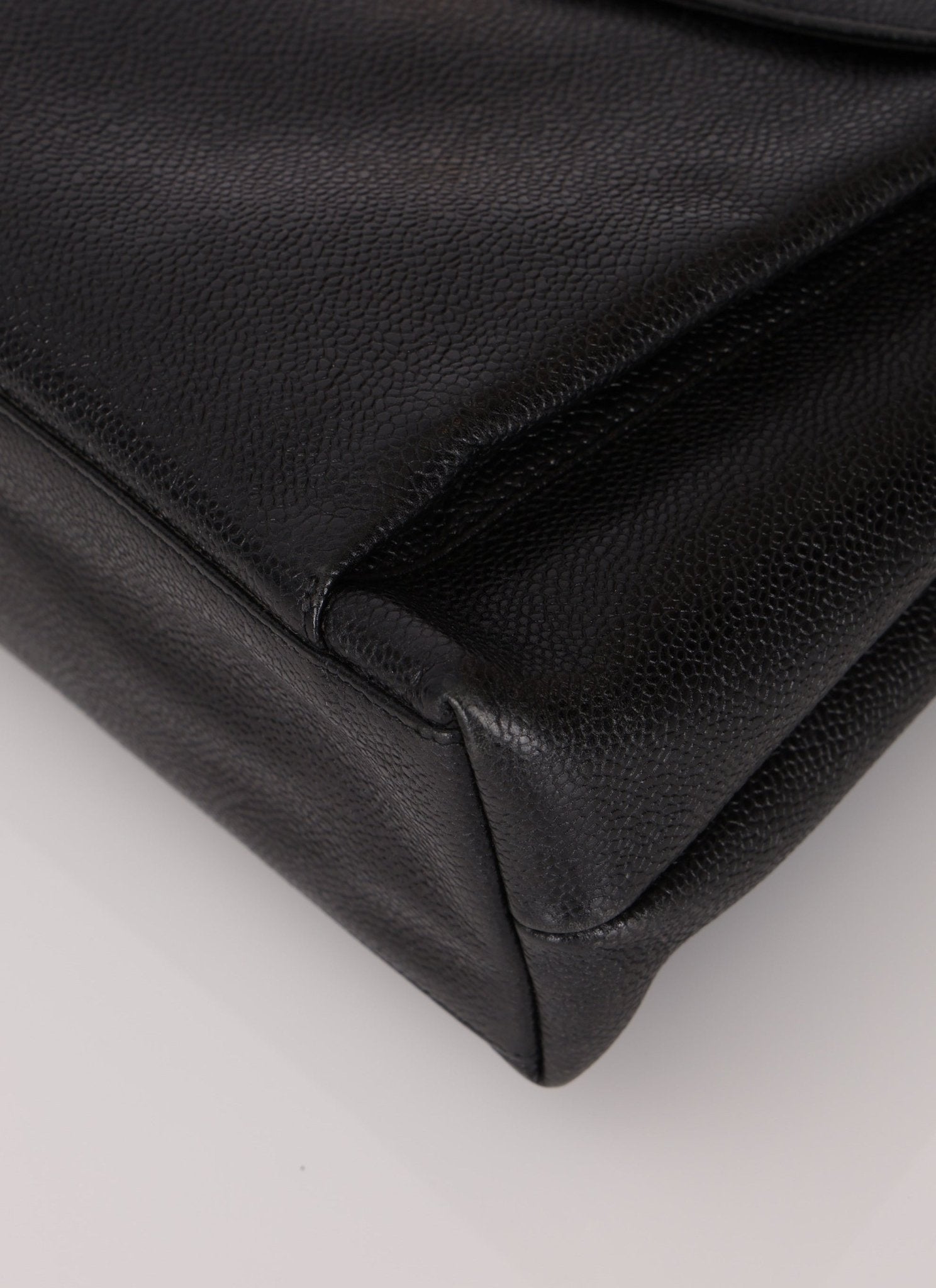 Chanel 1994 Caviar Turnlock Pocket Tote - FashioNica