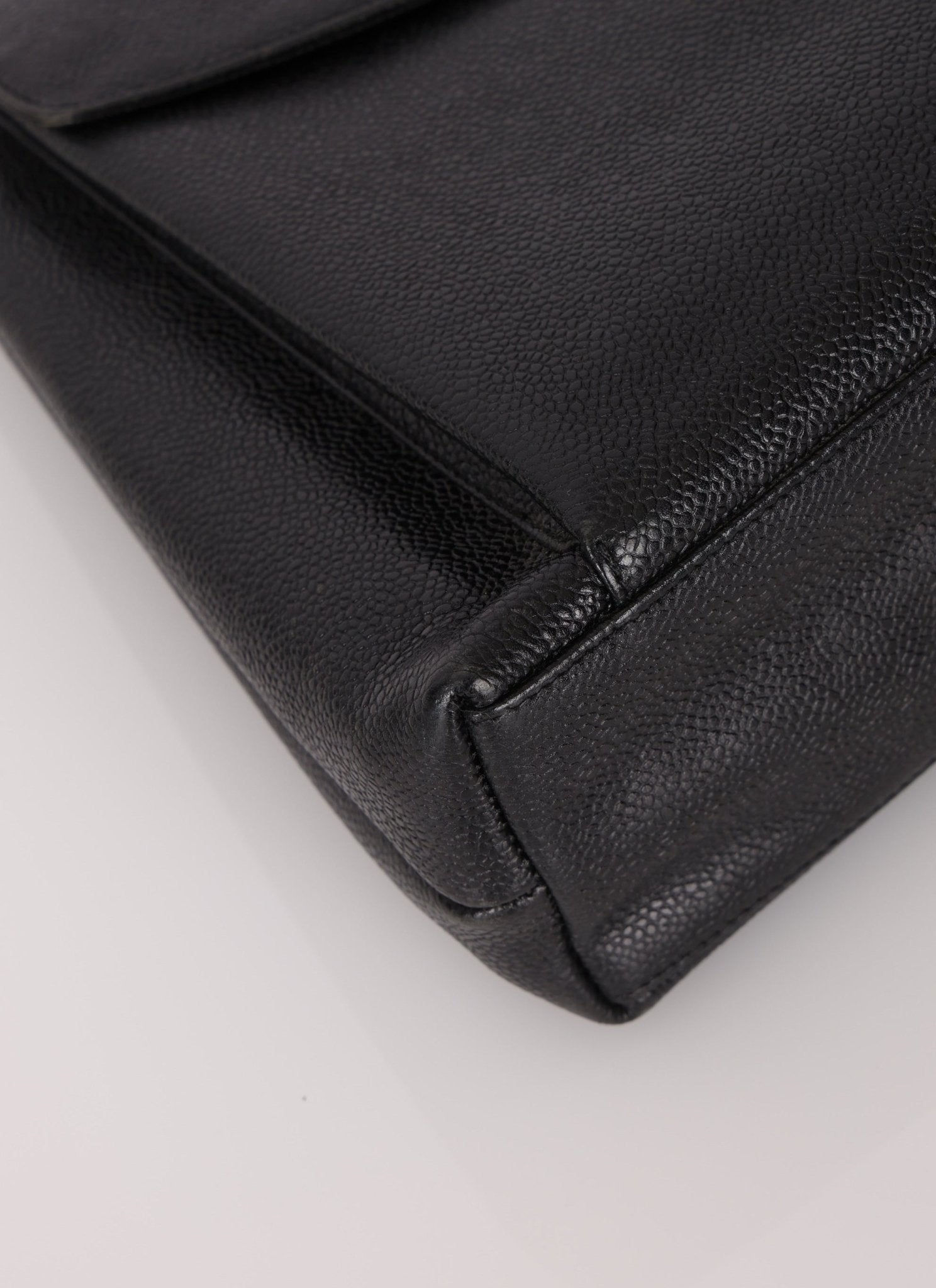 Chanel 1994 Caviar Turnlock Pocket Tote - FashioNica