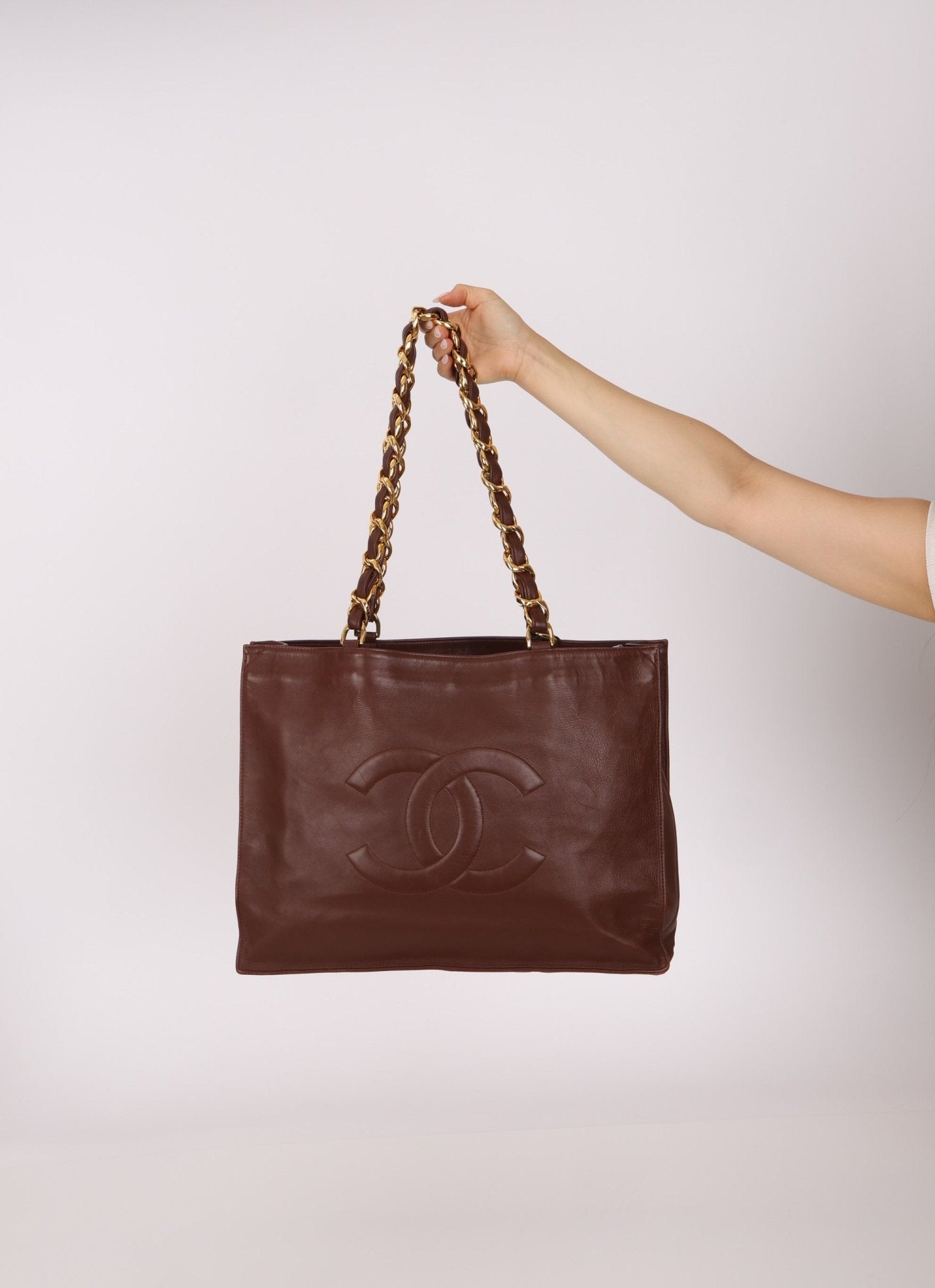 Chanel 1994 Chocolate Calfskin Chunky Chain Tote - FashioNica