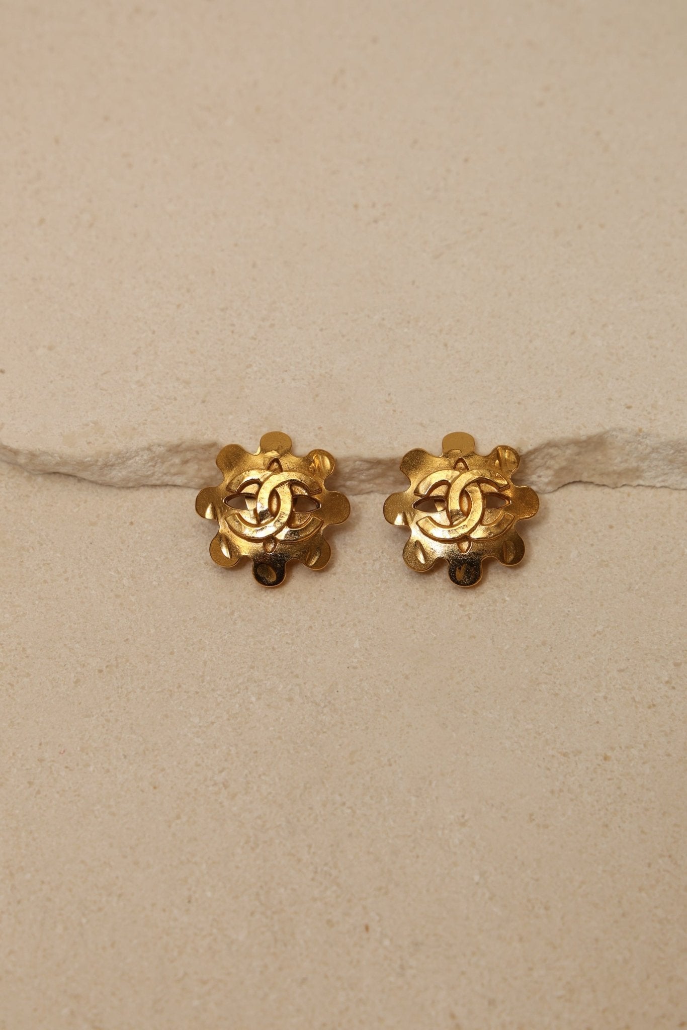 Chanel 1994 Flower Clip - On Earrings 24K GP - FashioNica