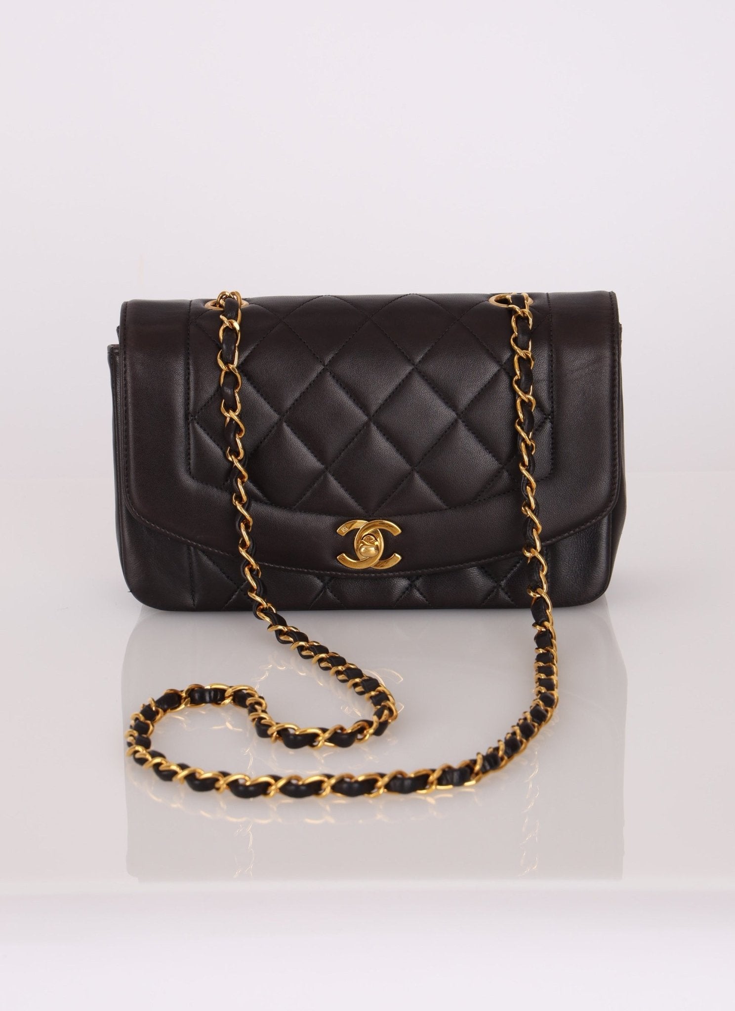 Chanel 1994 Lambskin Small Diana - FashioNica
