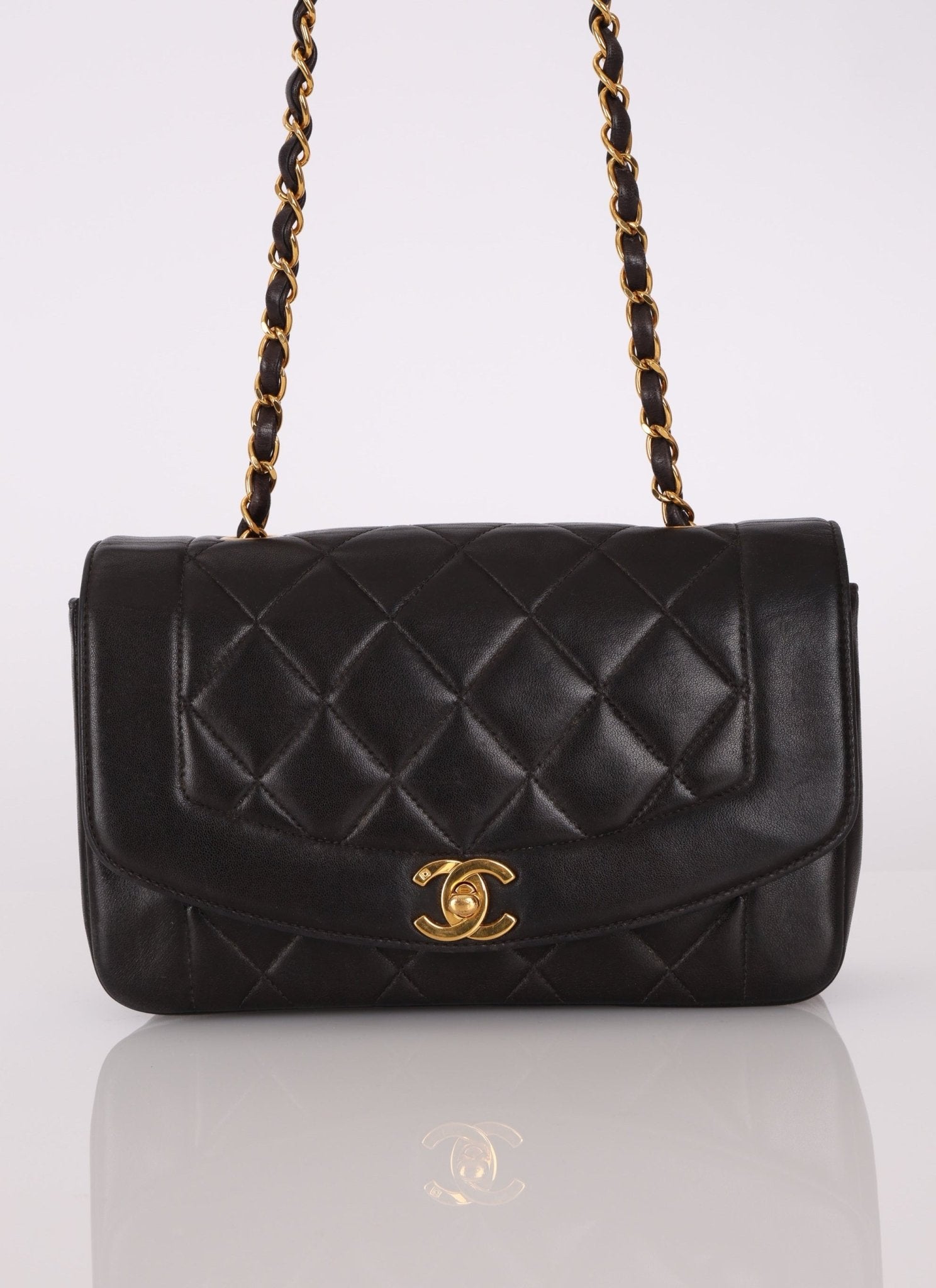 Chanel 1994 Lambskin Small Diana - FashioNica